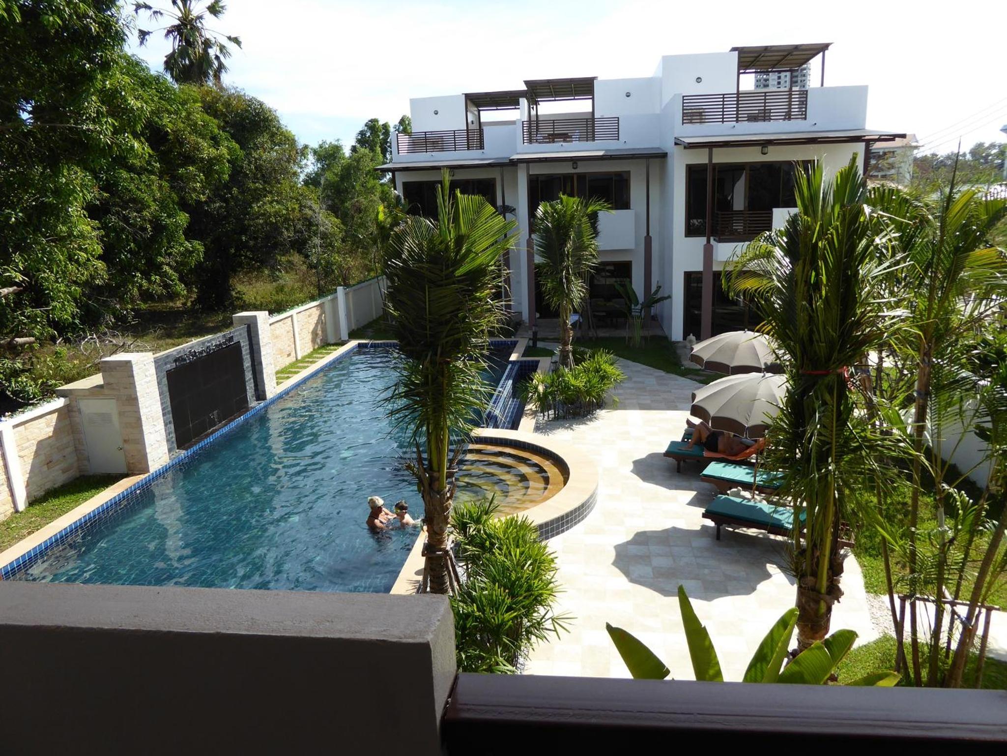 Oasis Garden & Pool Villa at VIP Resort