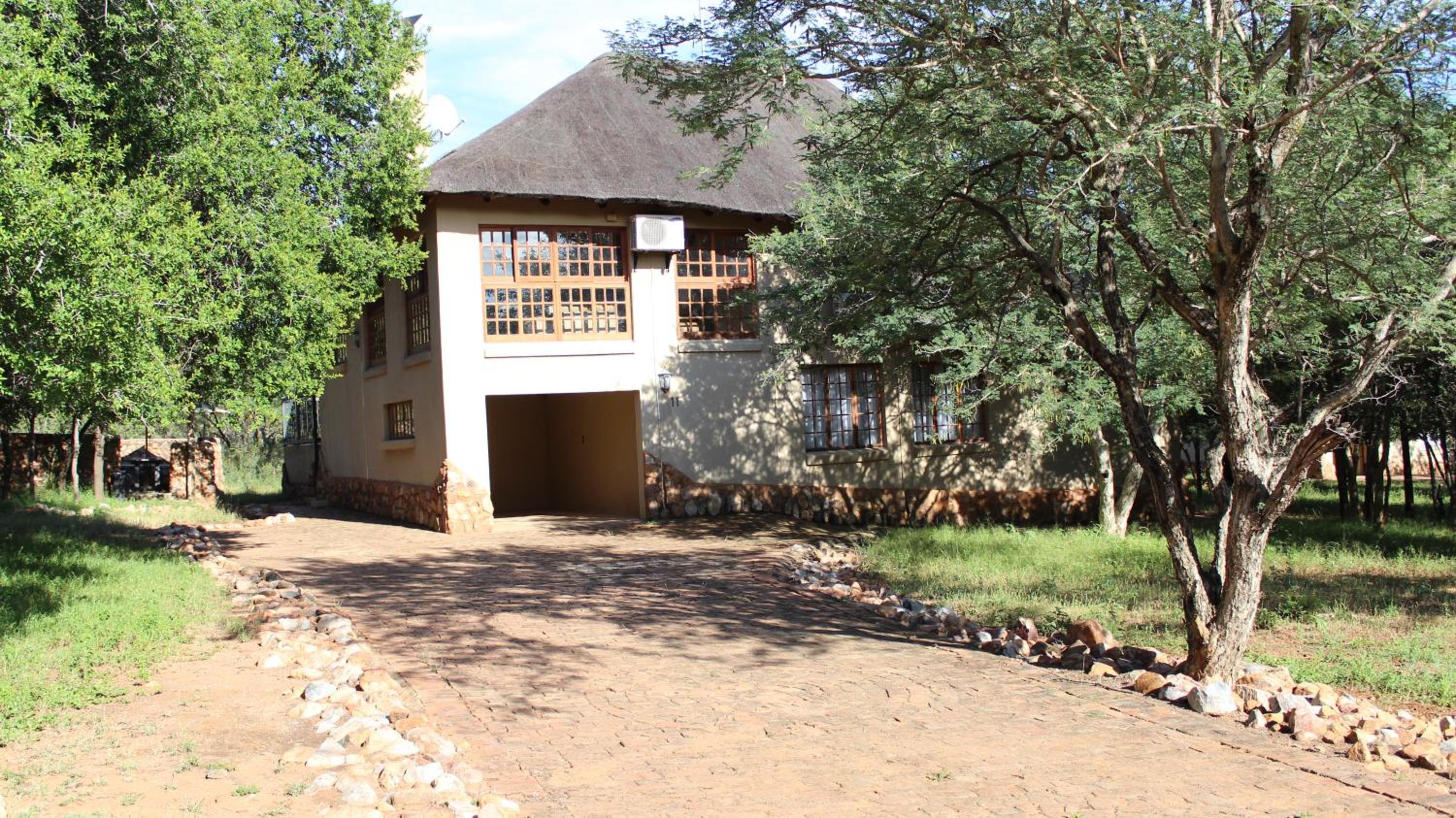 Thabaledi Game Lodge