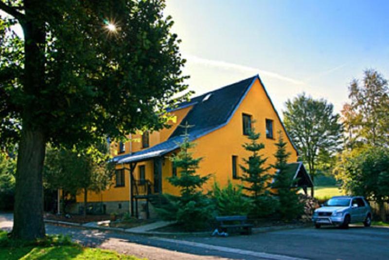 Hotel Ferienhaus Bergblick - mit Sauna und Dampfbad und Yacuzzi - Image 1