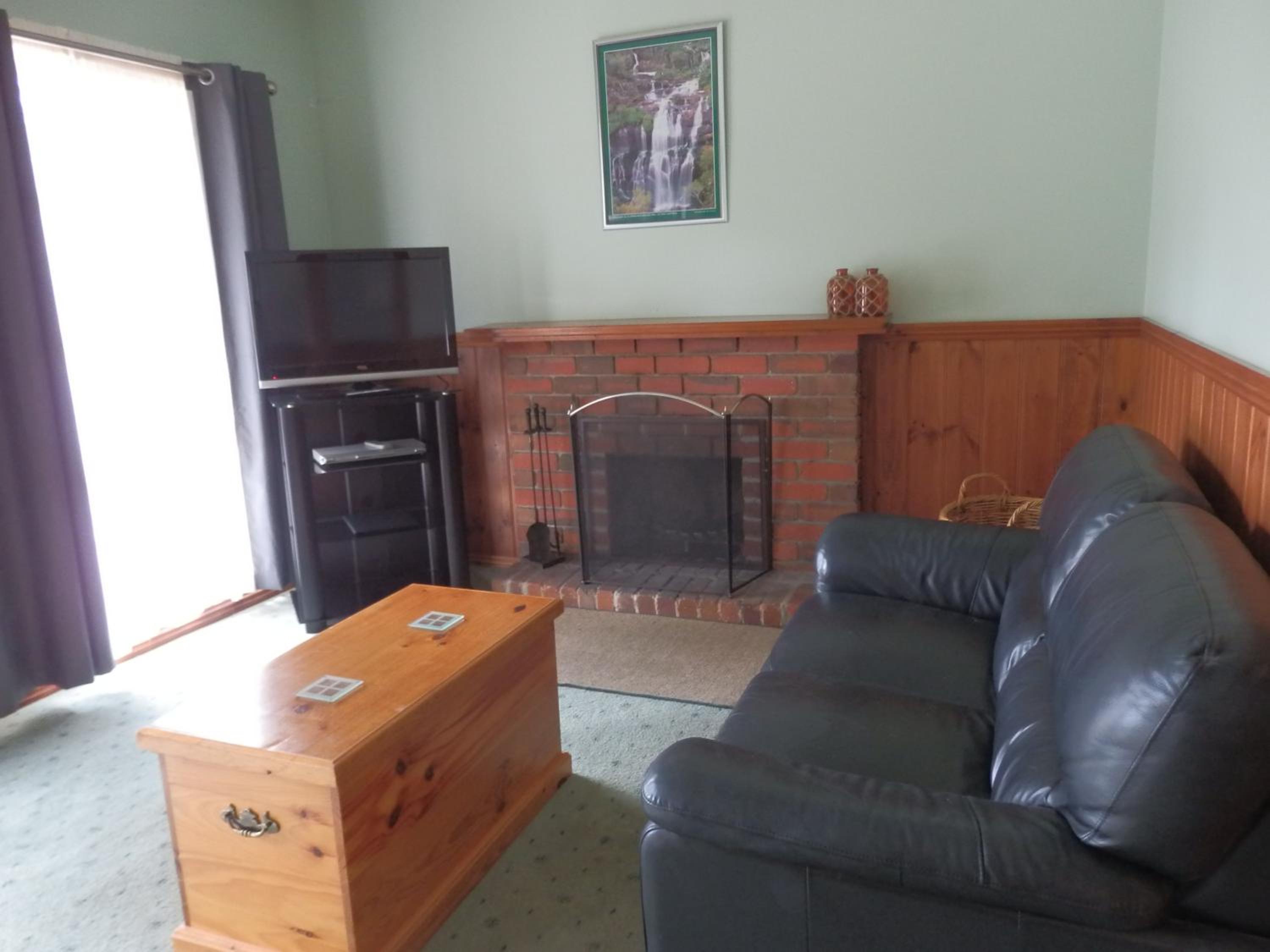 Mountain View Motor Inn & Holiday Lodges