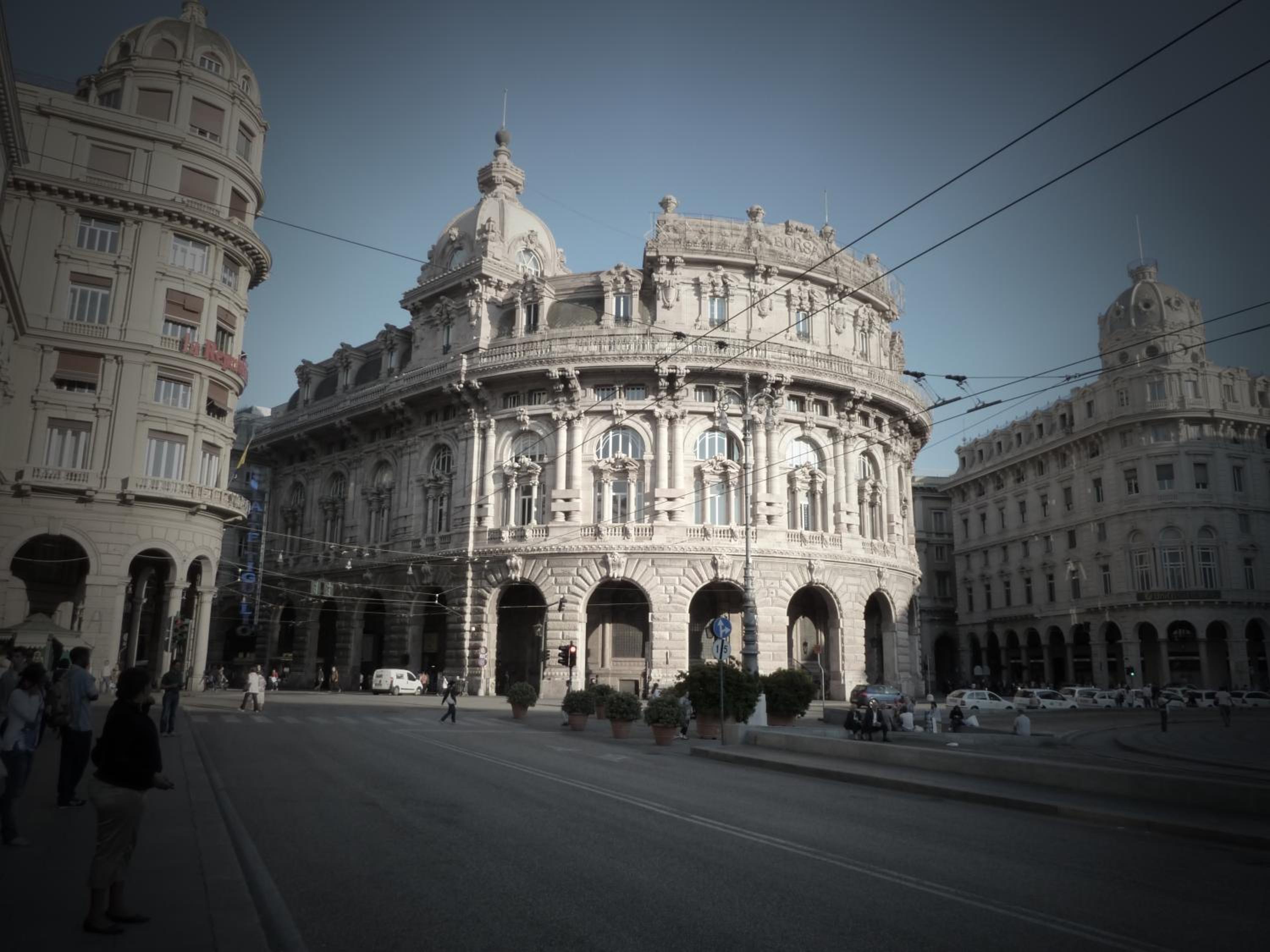 Casa Orefici, 4 Apartments in front of Aquarium! - Image 3