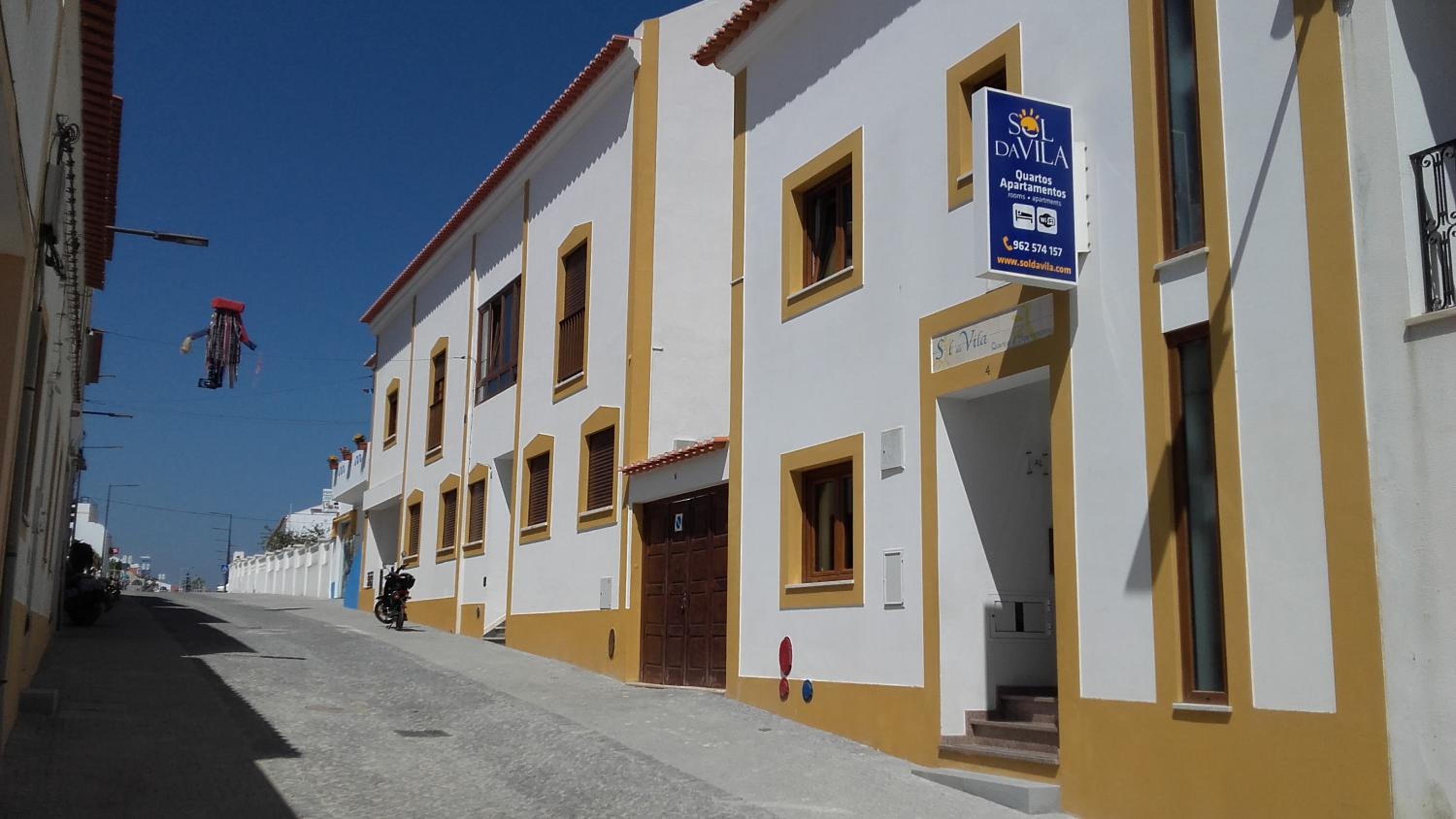 Hotel Sol da Vila - Image 1
