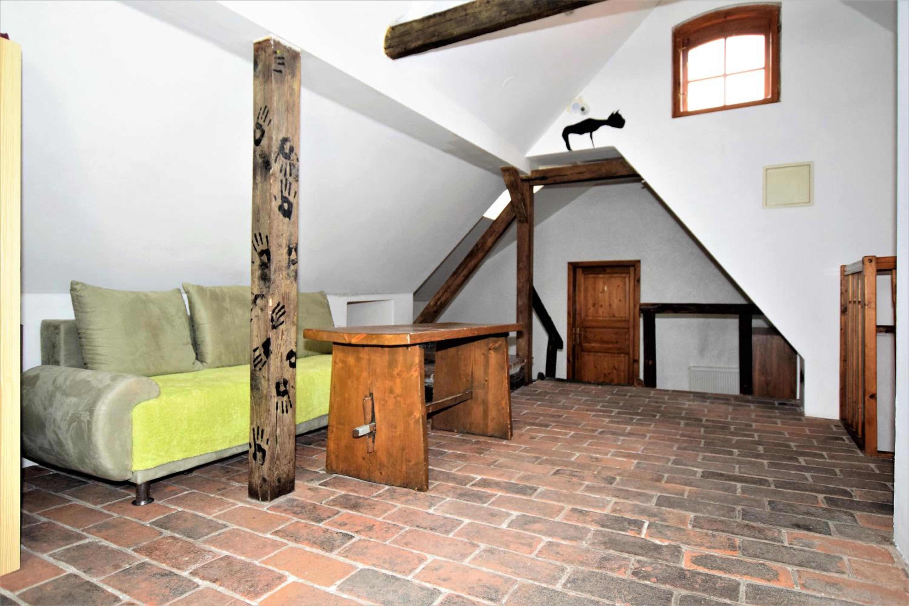 Travel Hostel