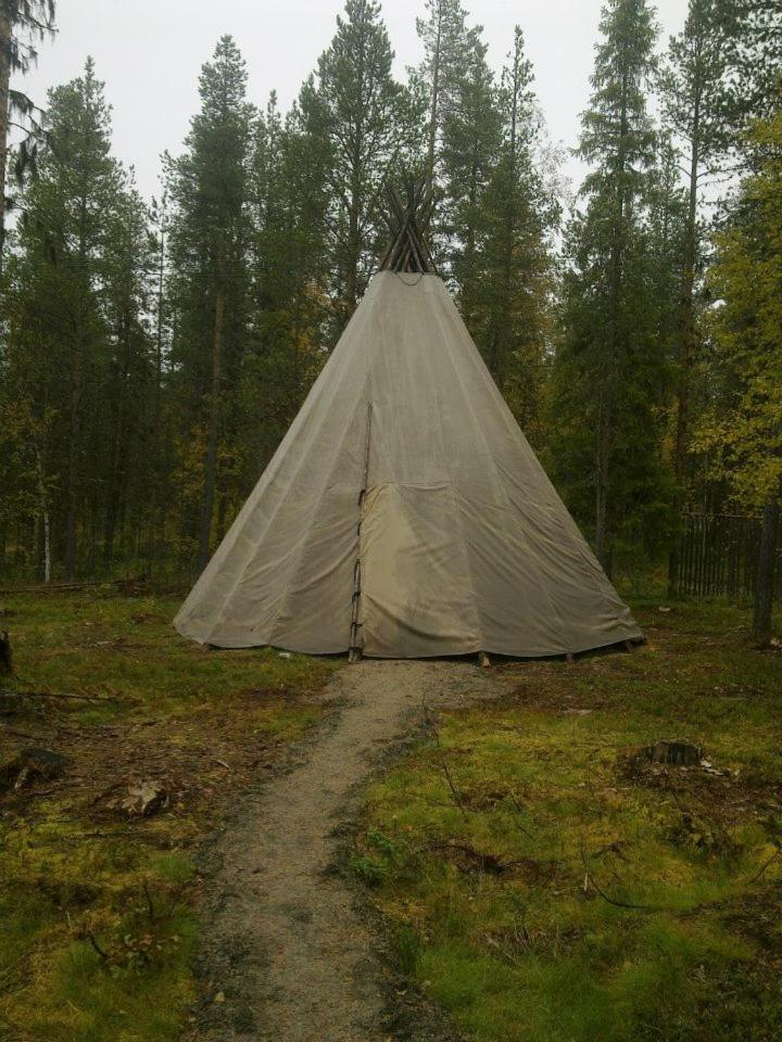 Kyrön Loma