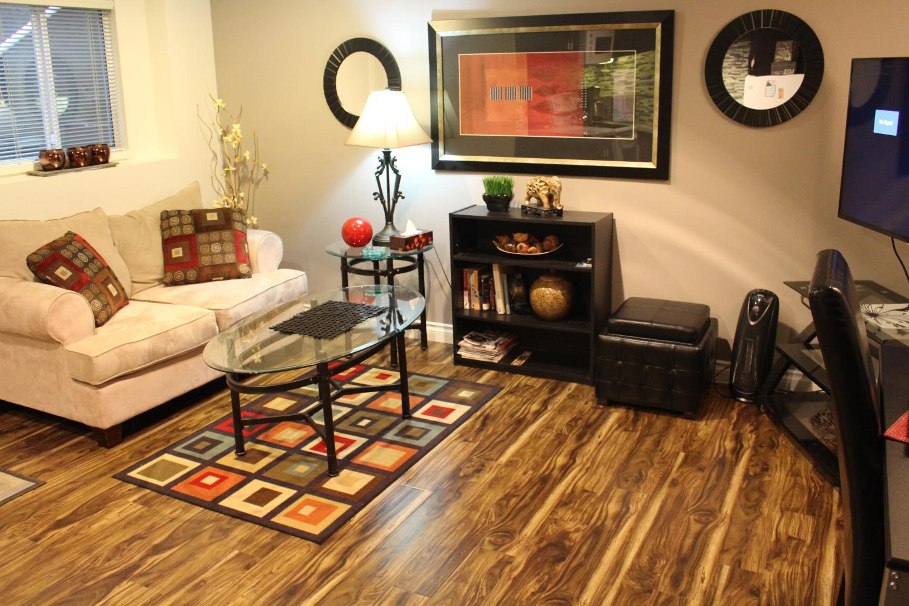 Mundy Park Suites