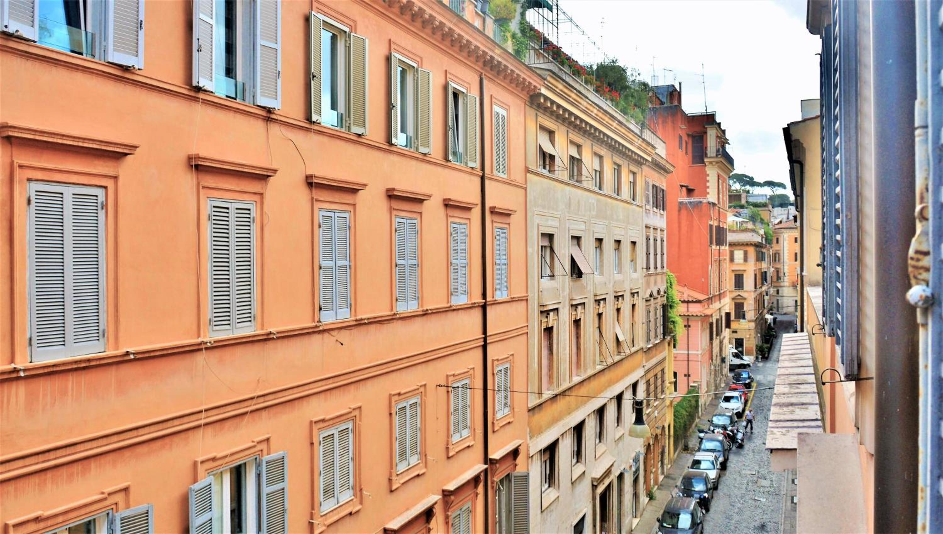 Ripetta Central Suites