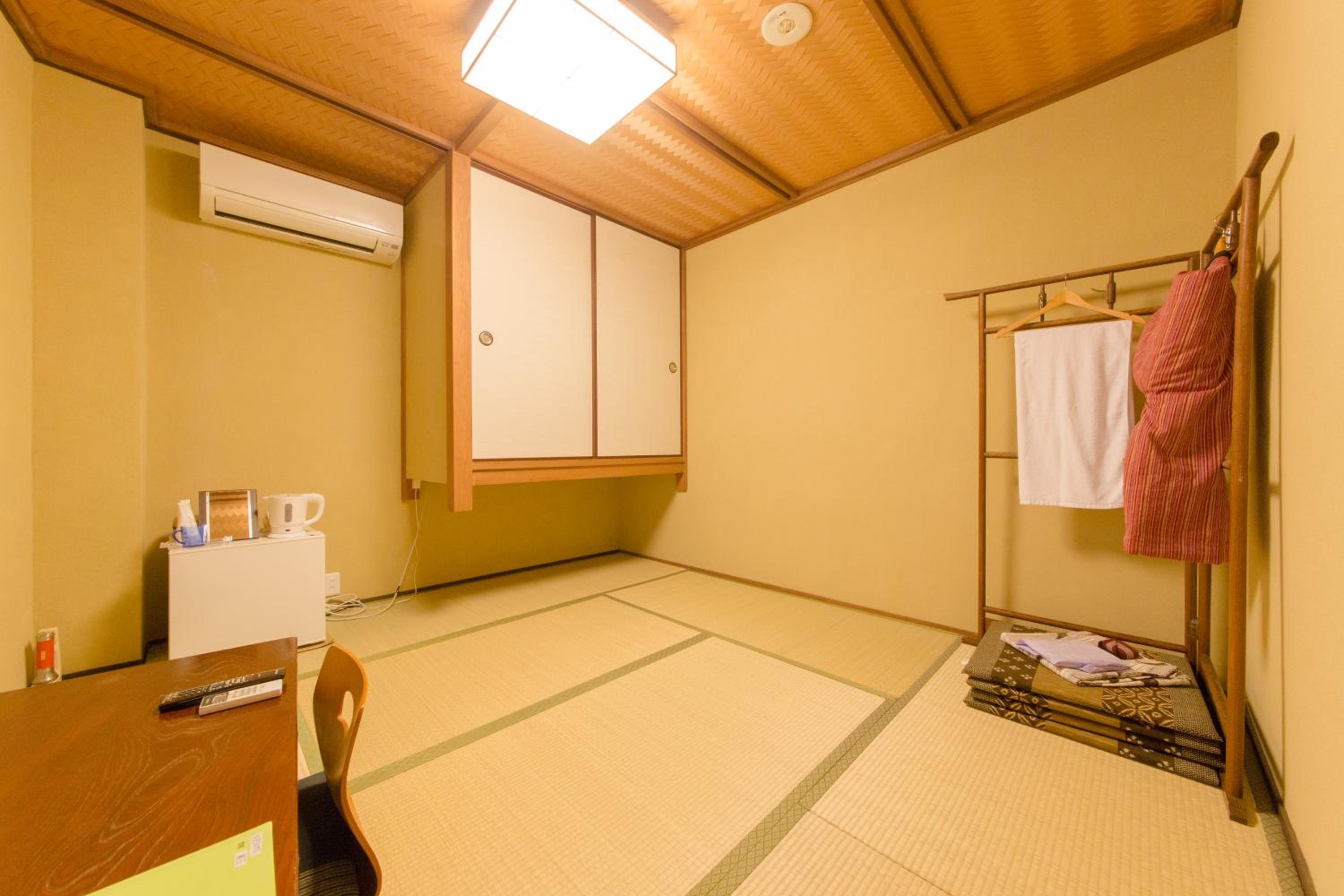Kyo no Yado Sangen Ninenzaka