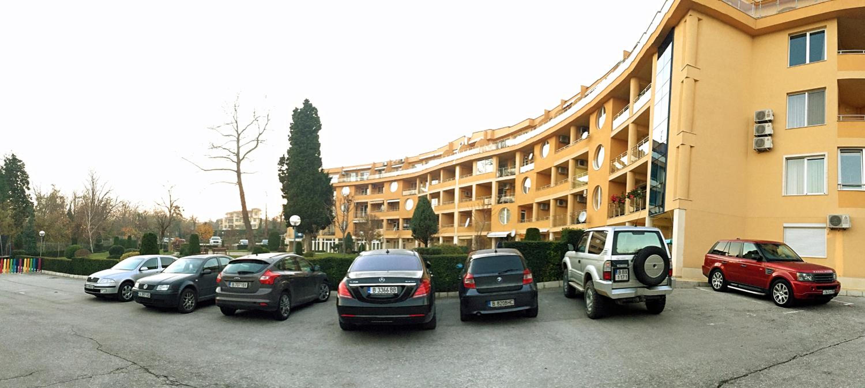Varna Garden View Apartment