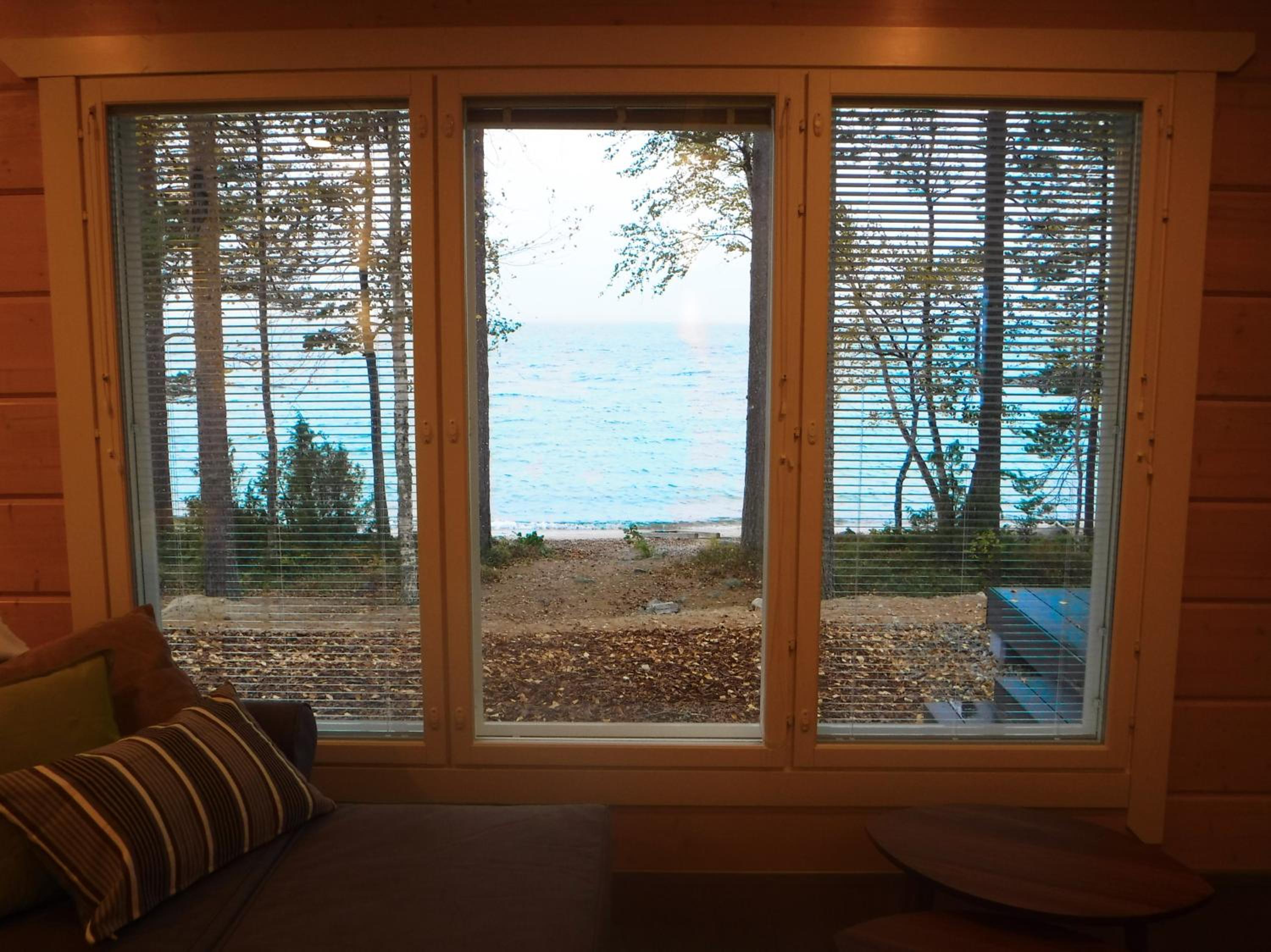 Lakeside Cottages