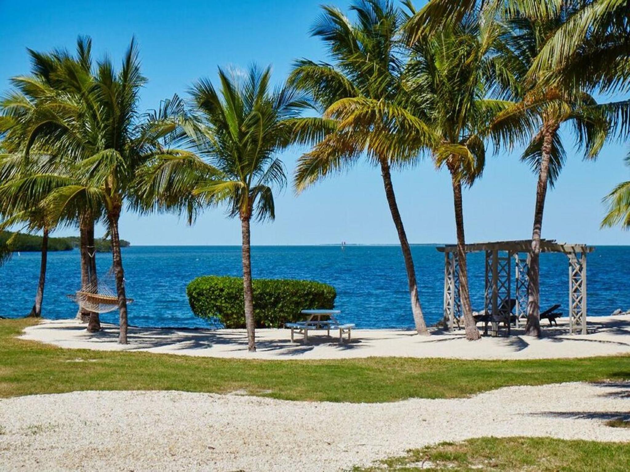 Atlantic Bay Resort view 4