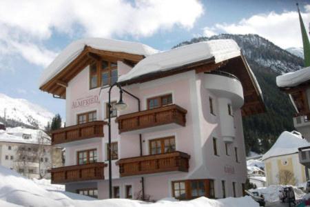 Almfried Apartments