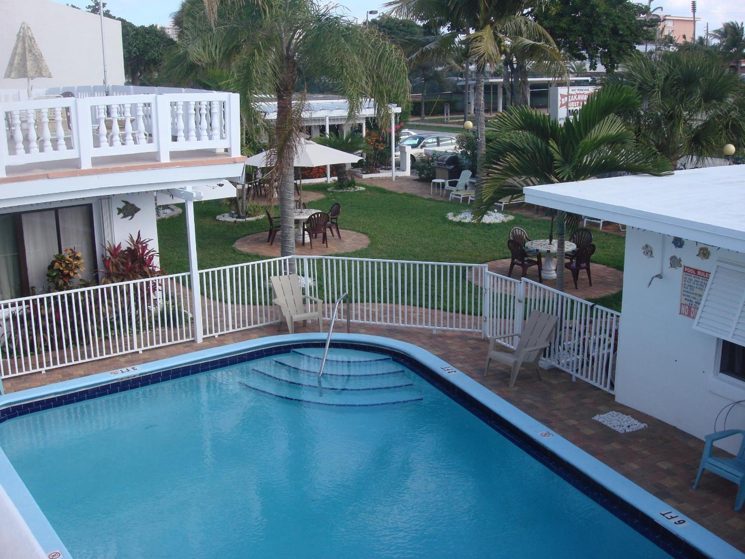 Breakaway Inn Guest House