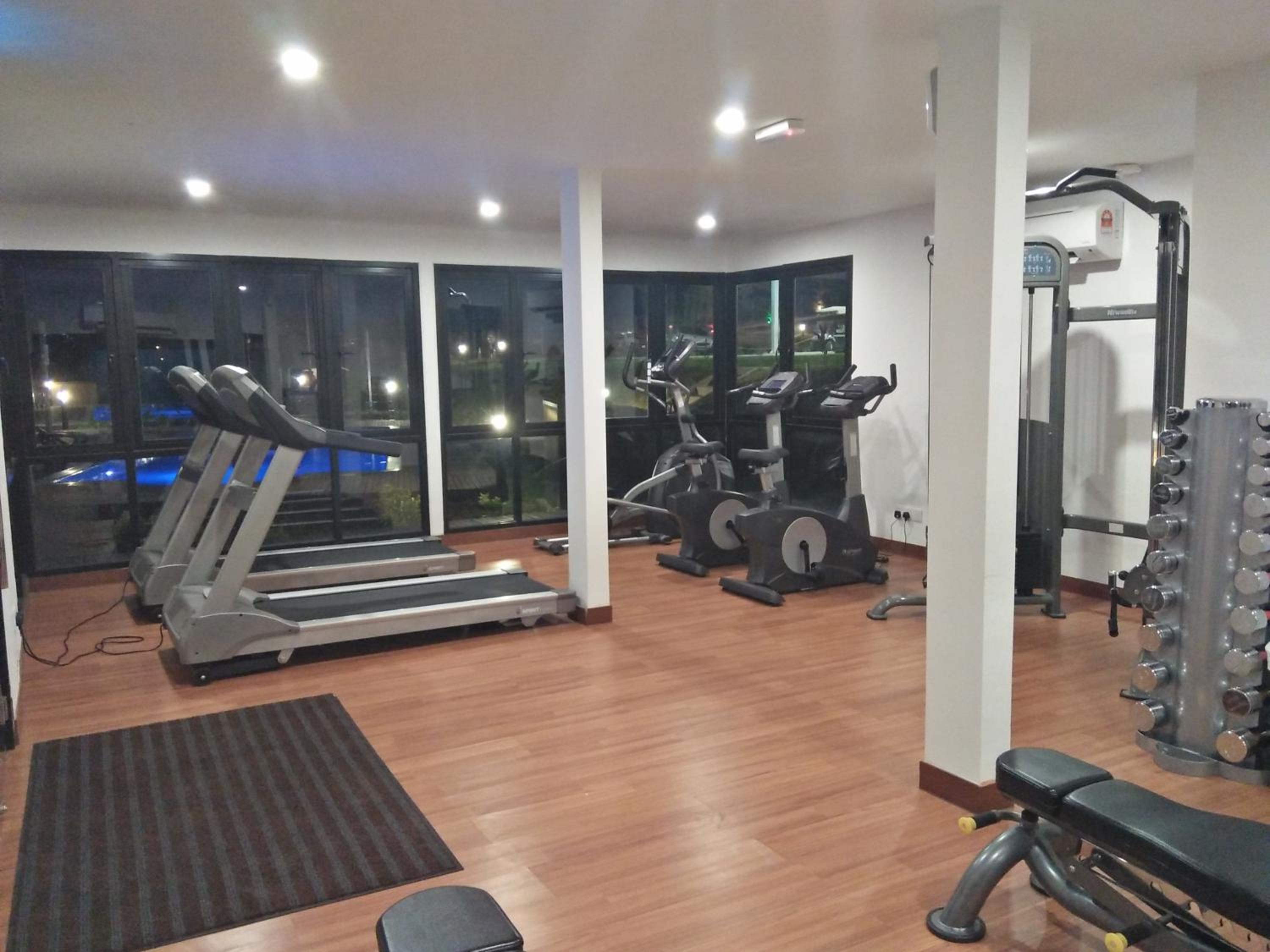 Lakeview Terrace Resort Pengerang