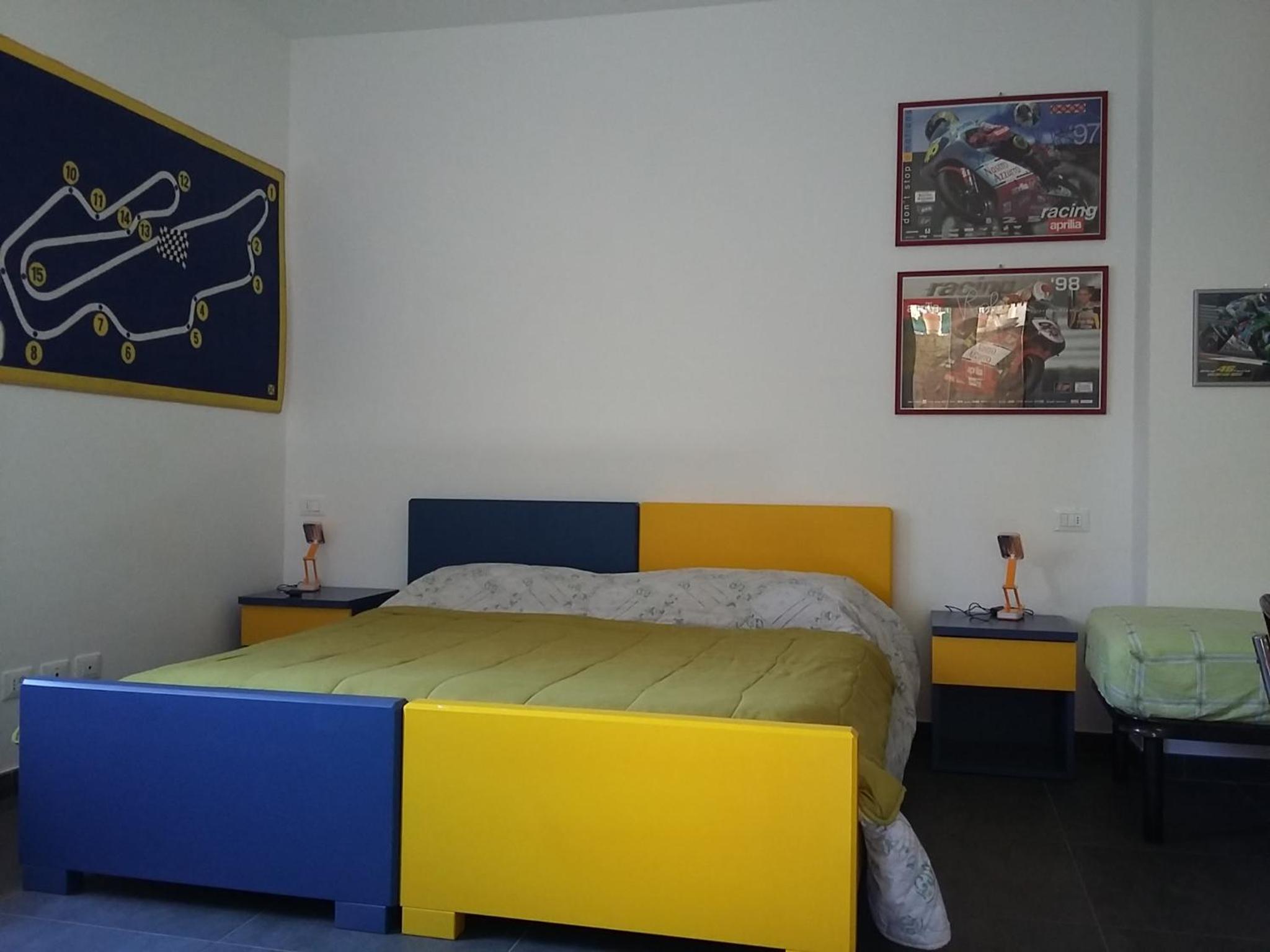 Photo 18