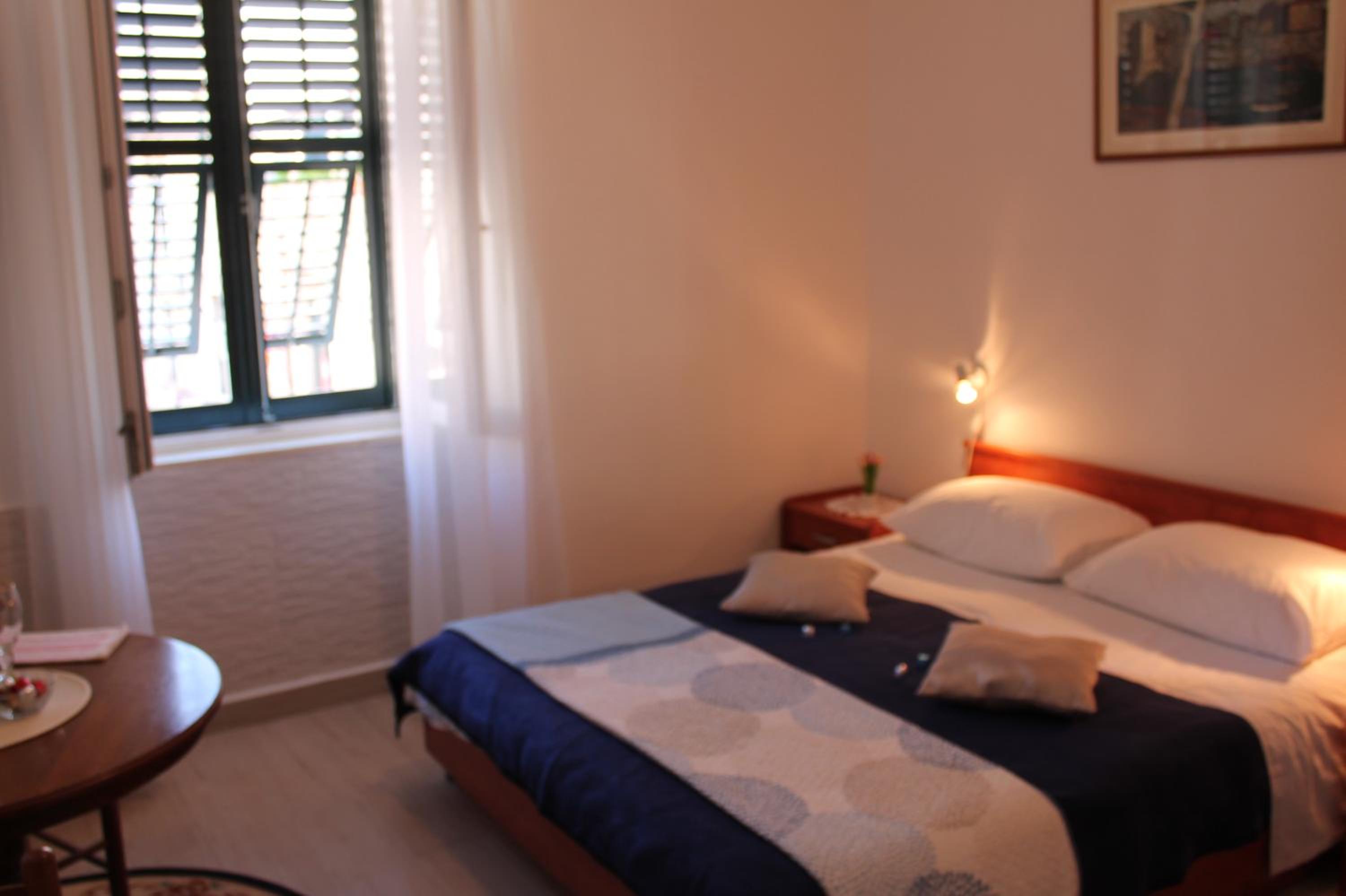 Apartments Nerio