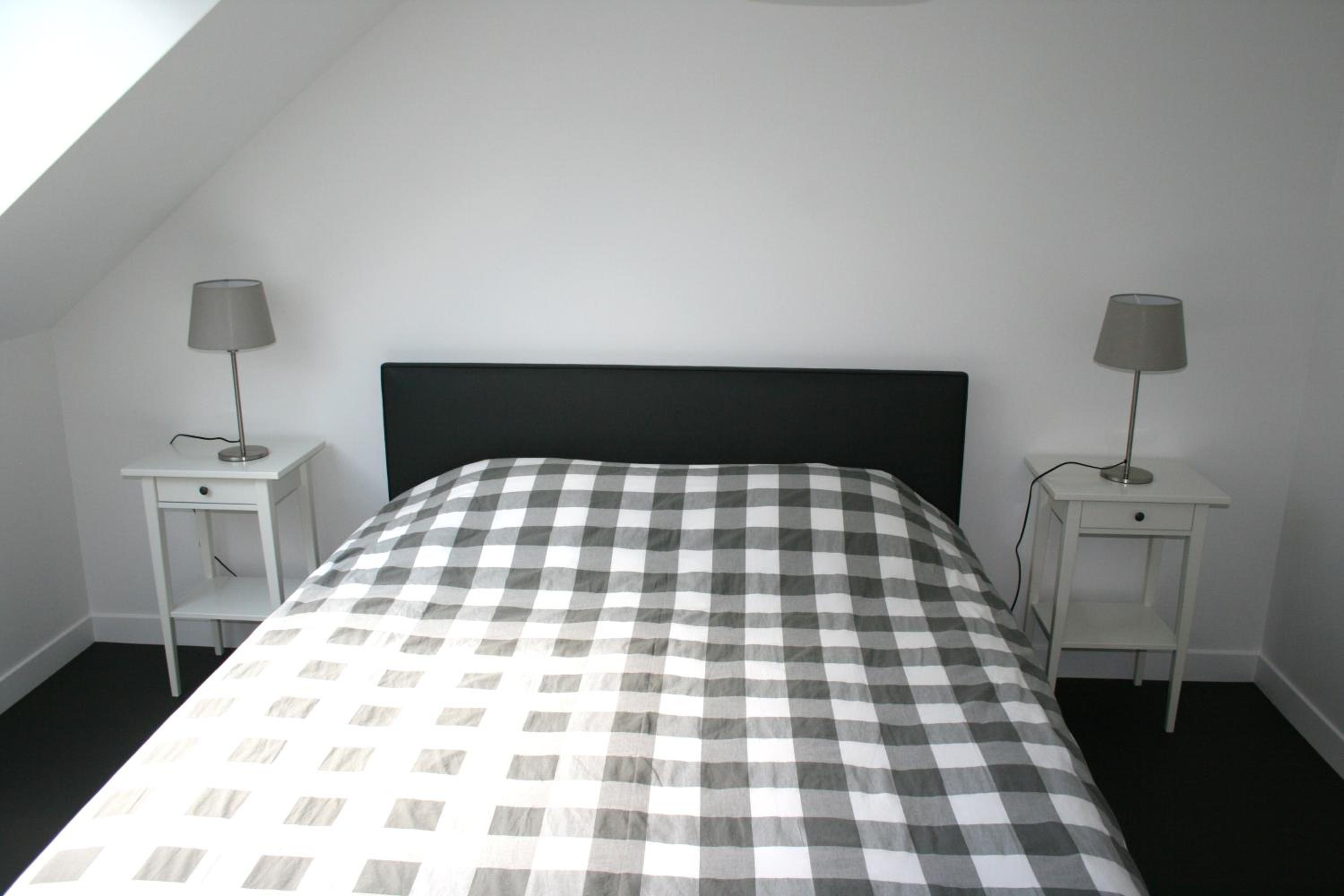 Hotel La Cattevillaise - Image 1