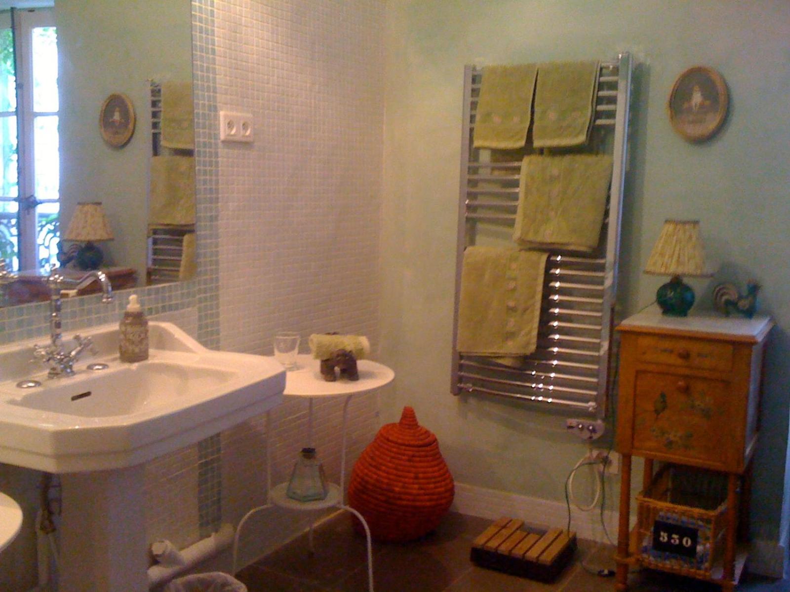 Photo 33