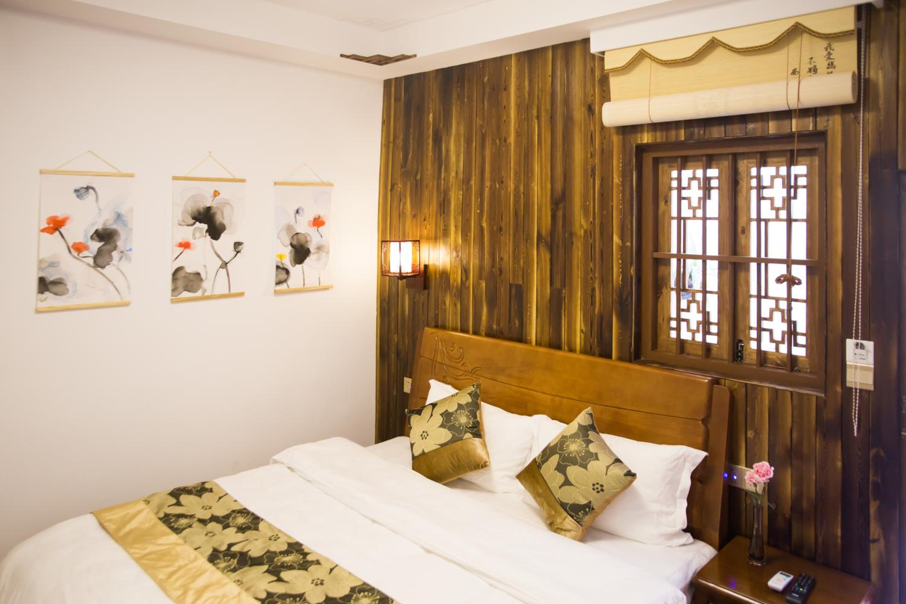 Chaozhou Hello Inn
