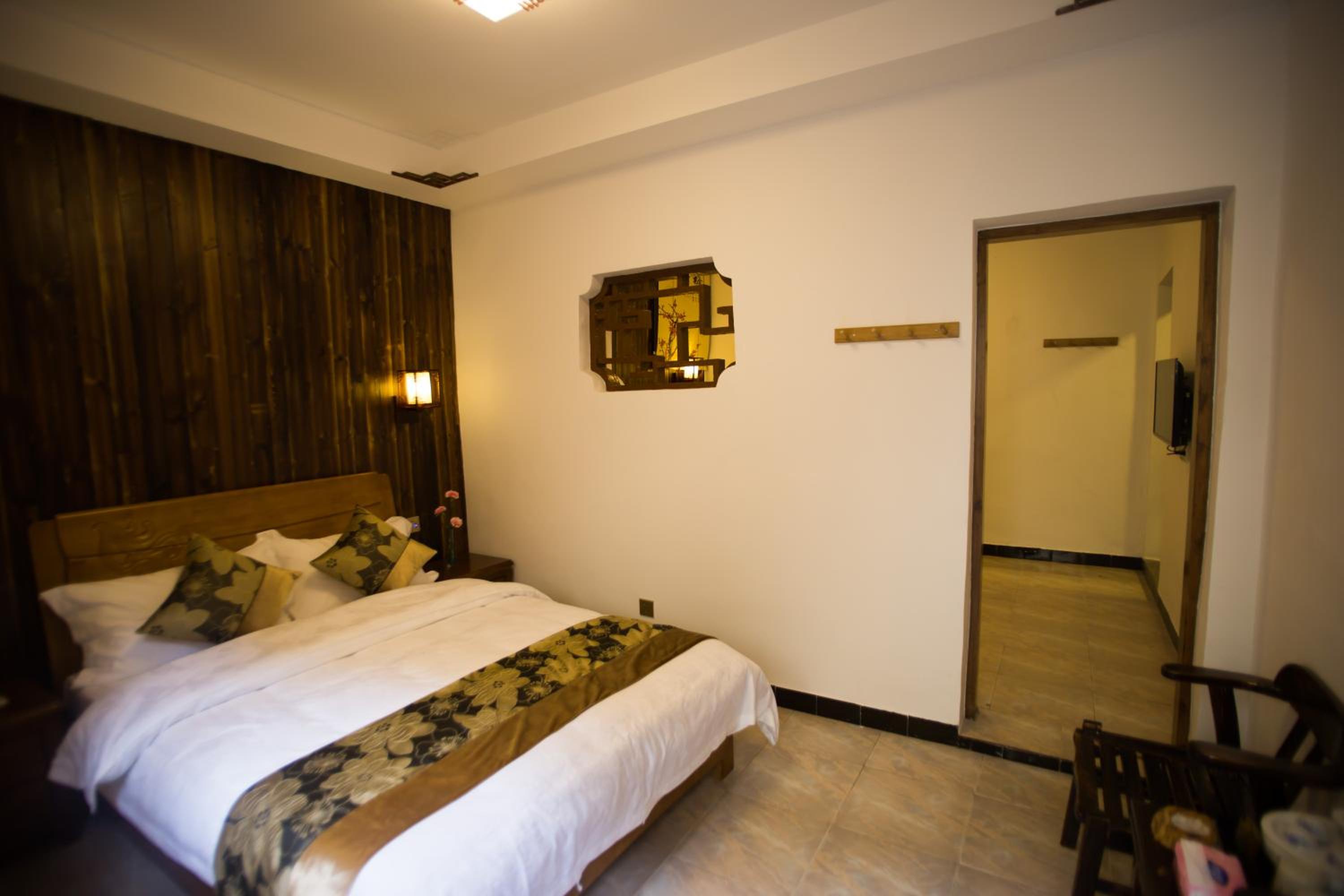Chaozhou Hello Inn