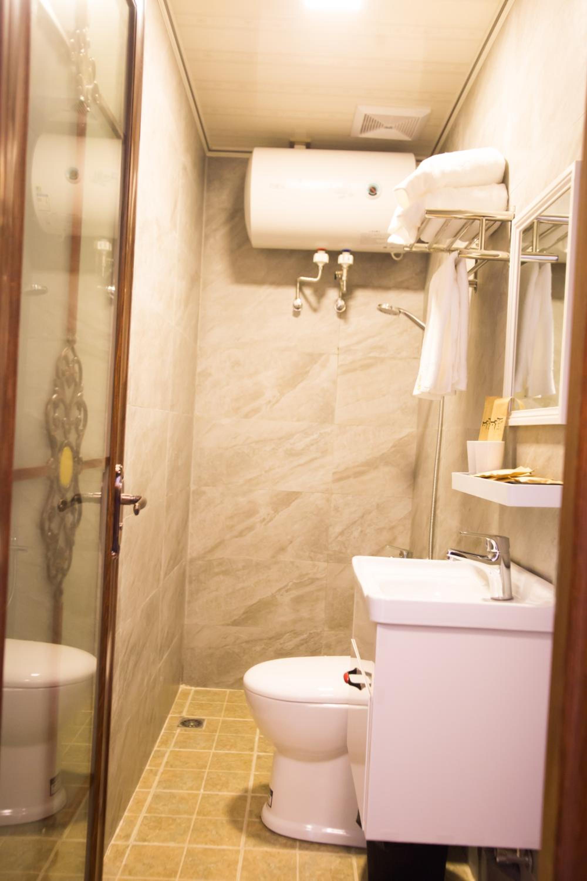 Chaozhou Hello Inn