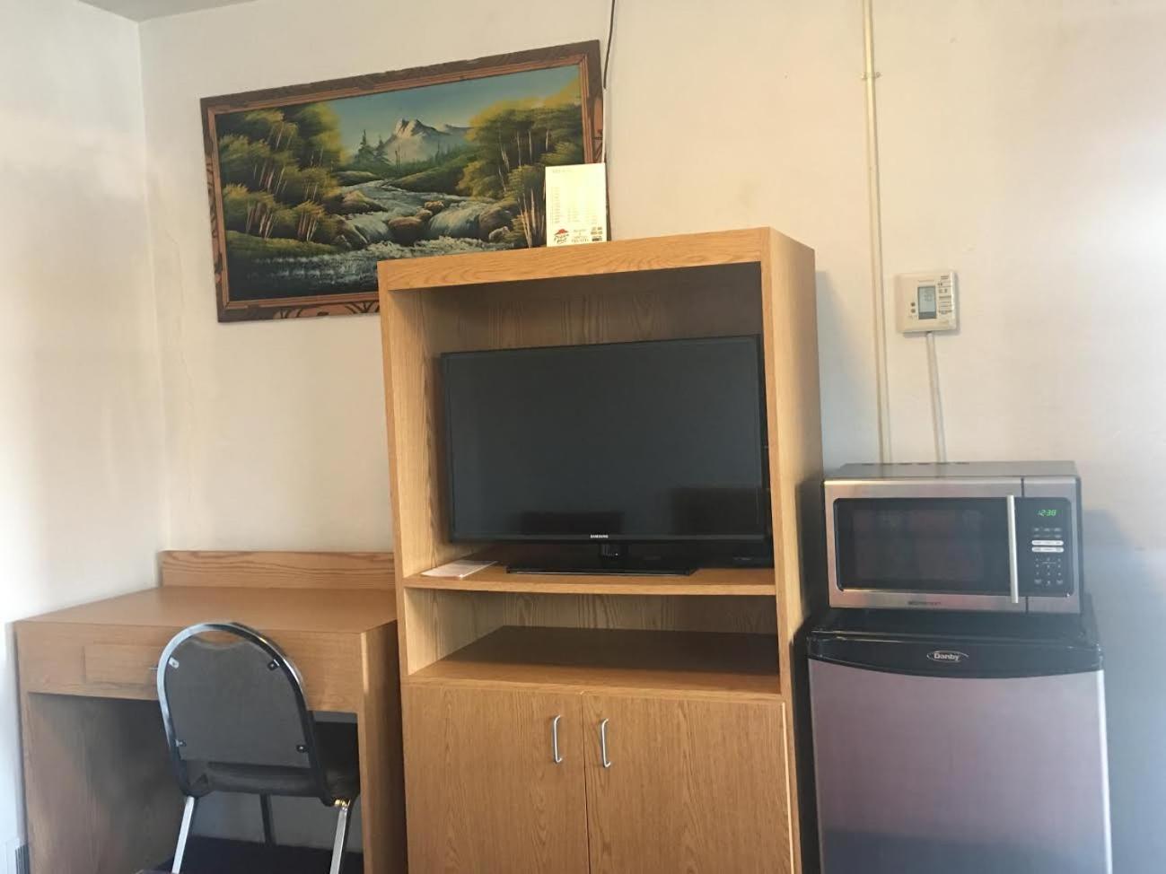 San Joaquin Motel