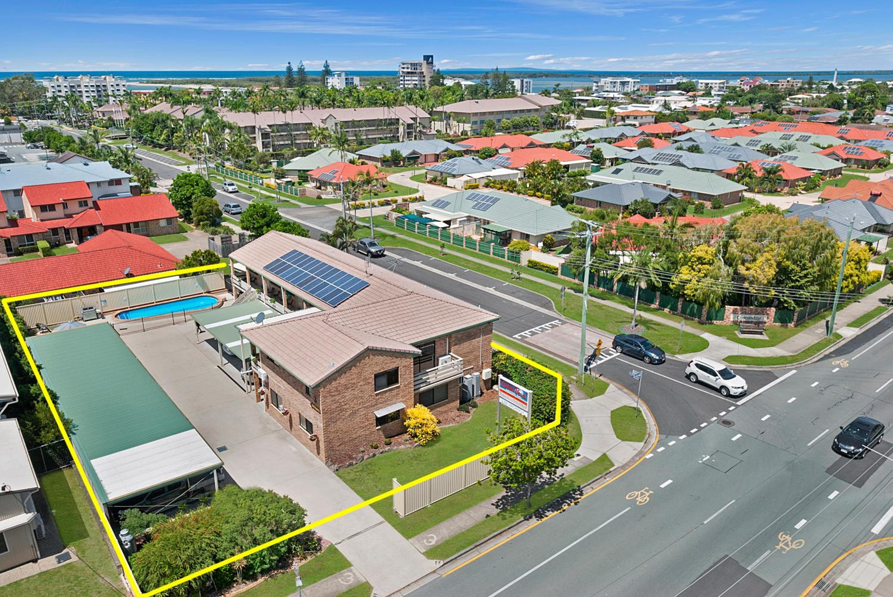 Golden Beach Motor Inn, Caloundra