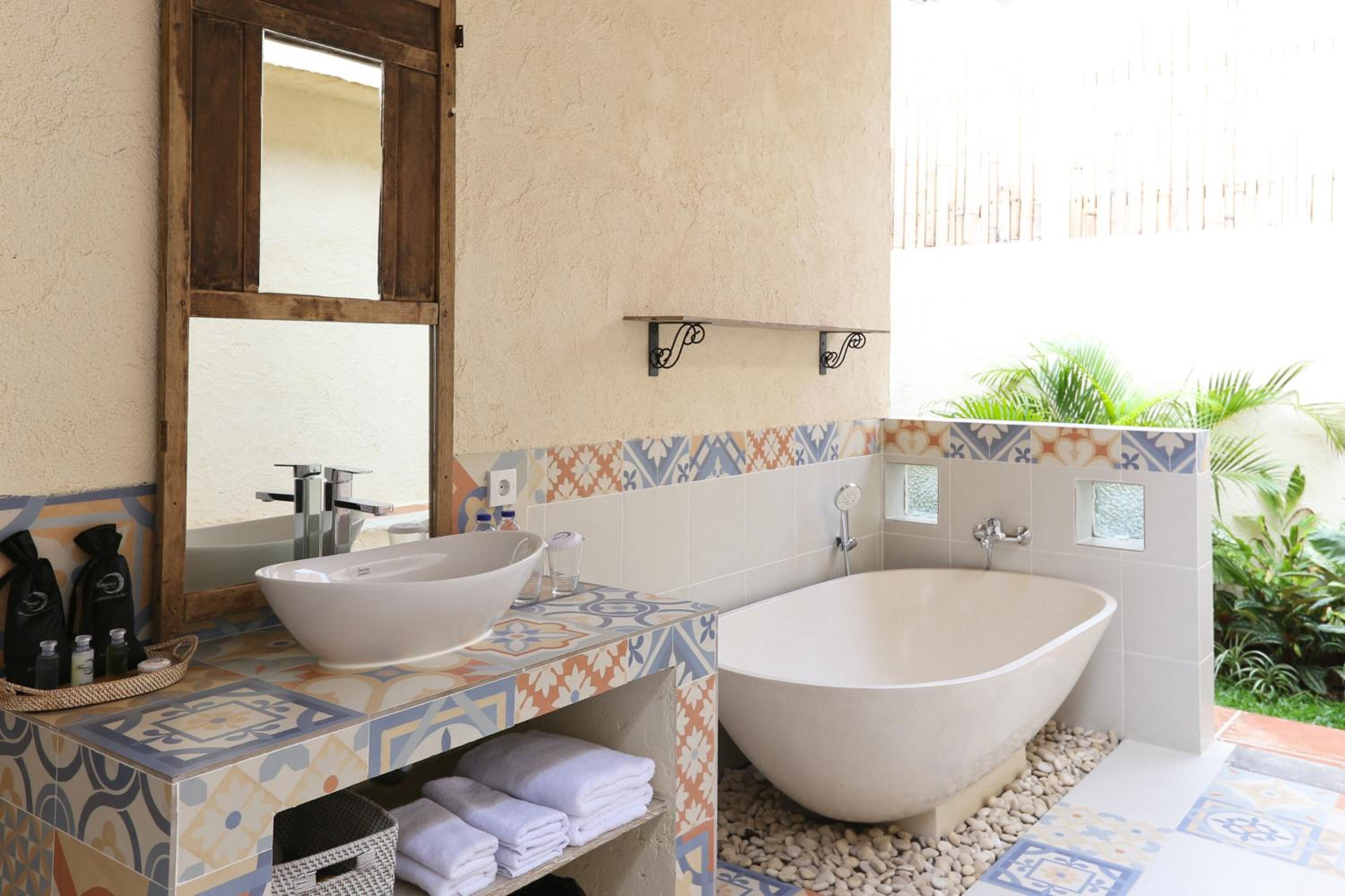 Artemis Villa Hotel