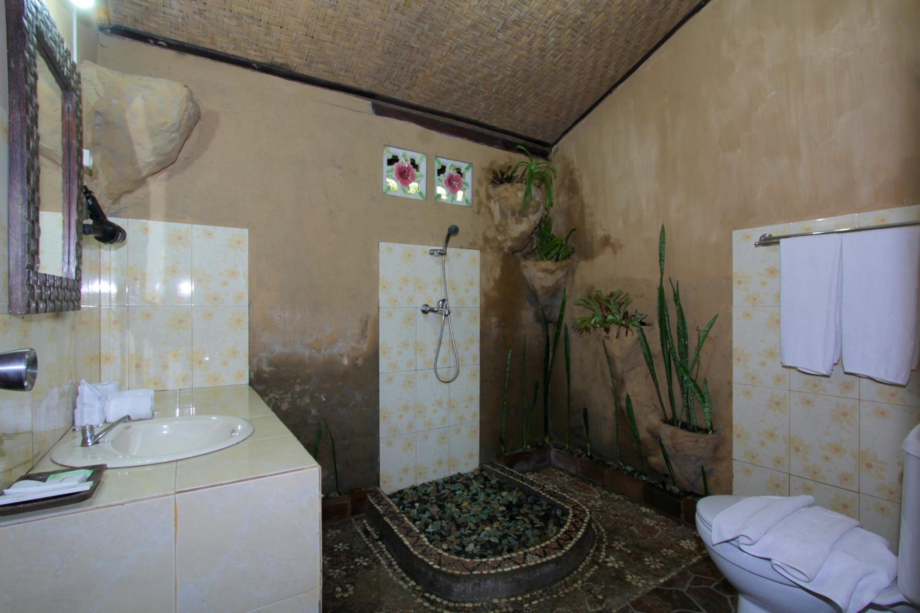 Melanting Cottages