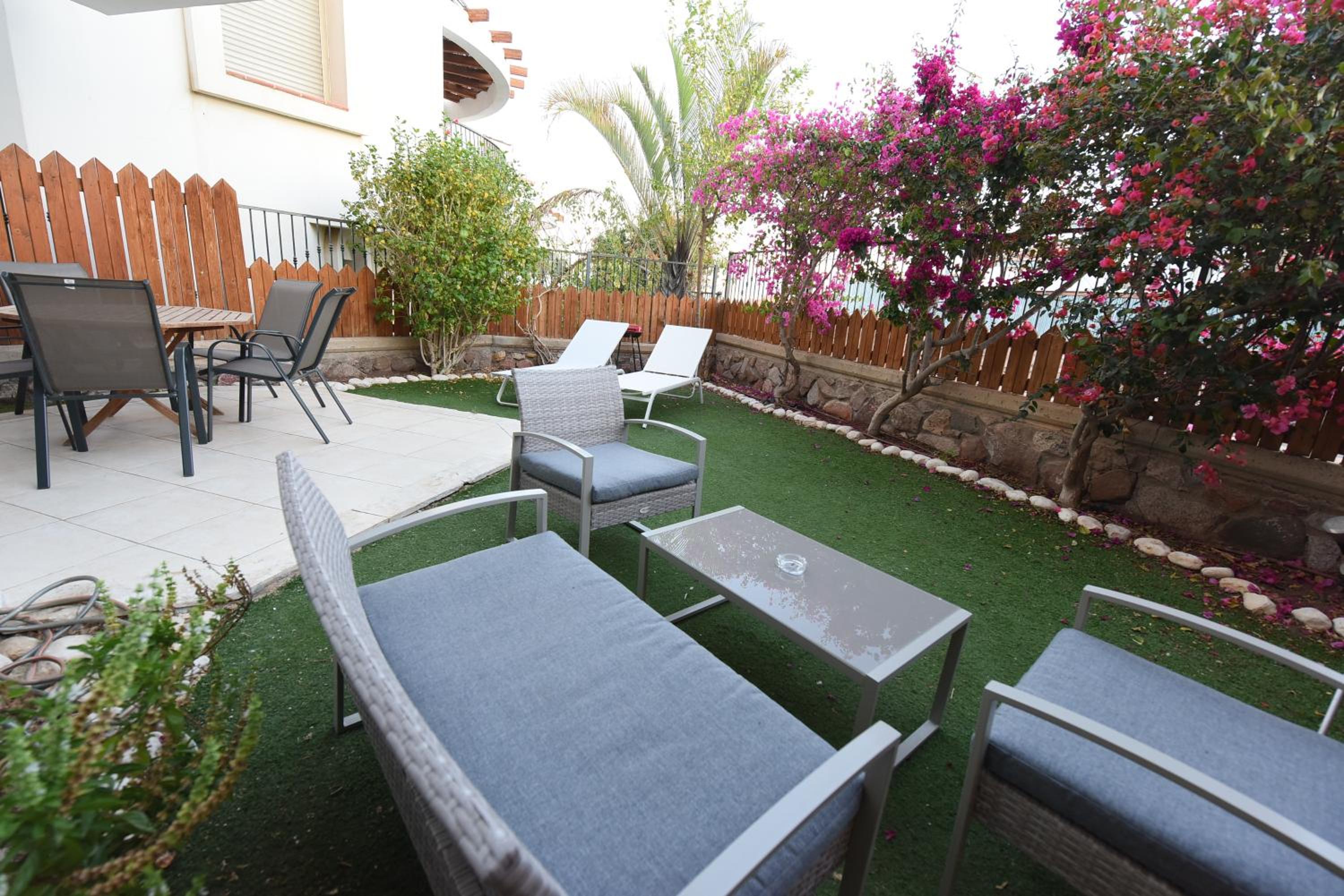 Amdar Holiday Apartments view 4
