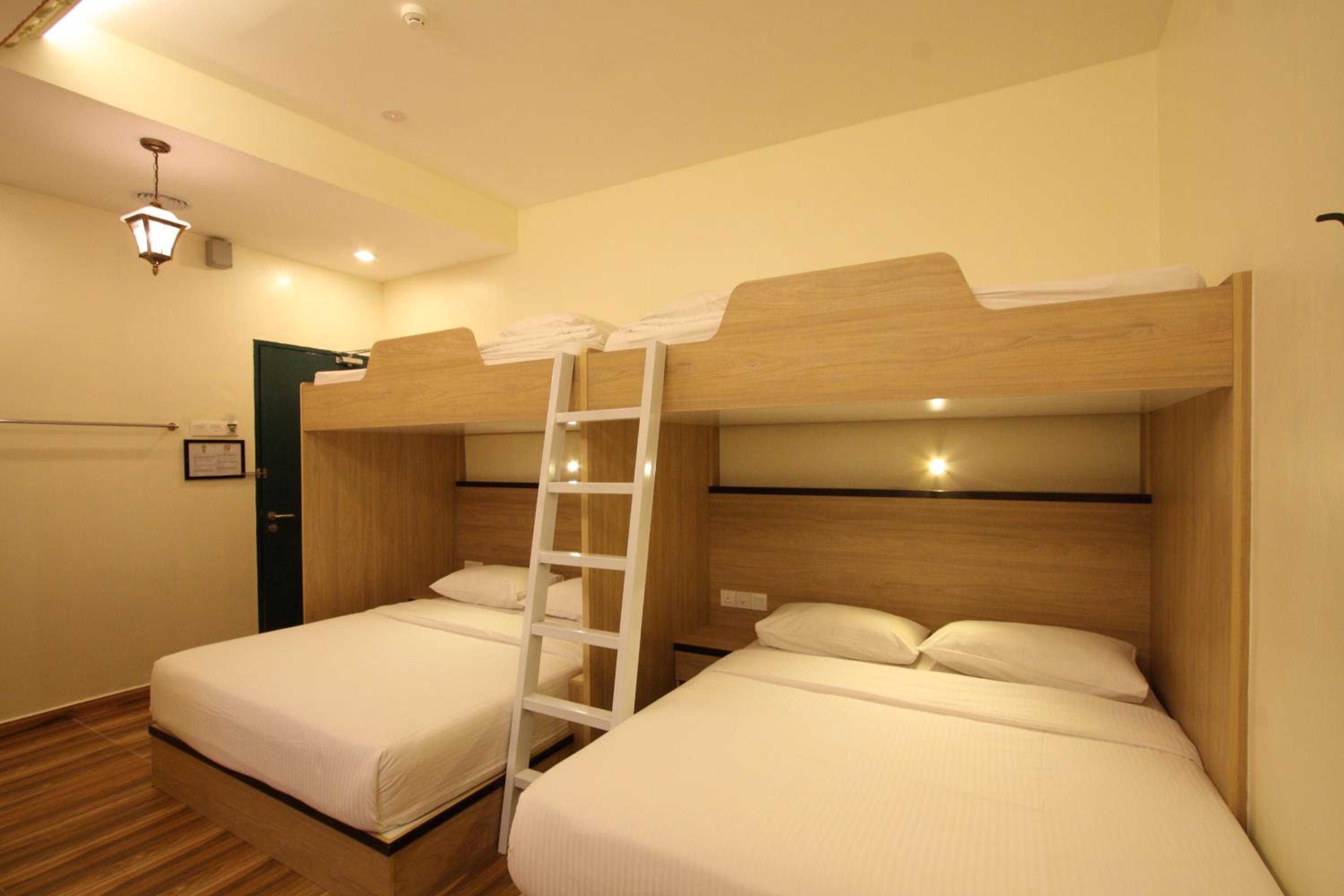 Shamrock Guest House II