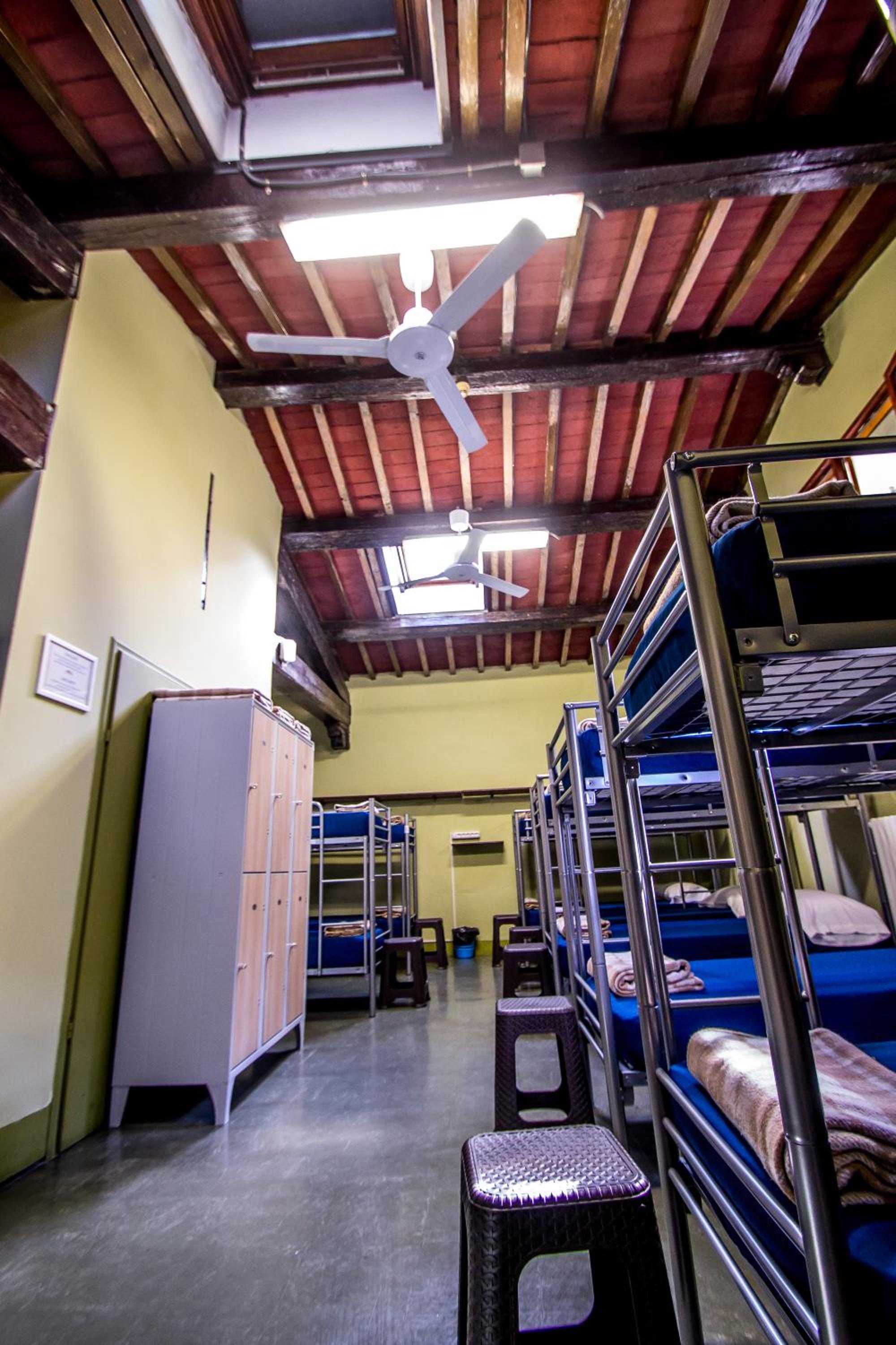 Hostel Santa Monaca