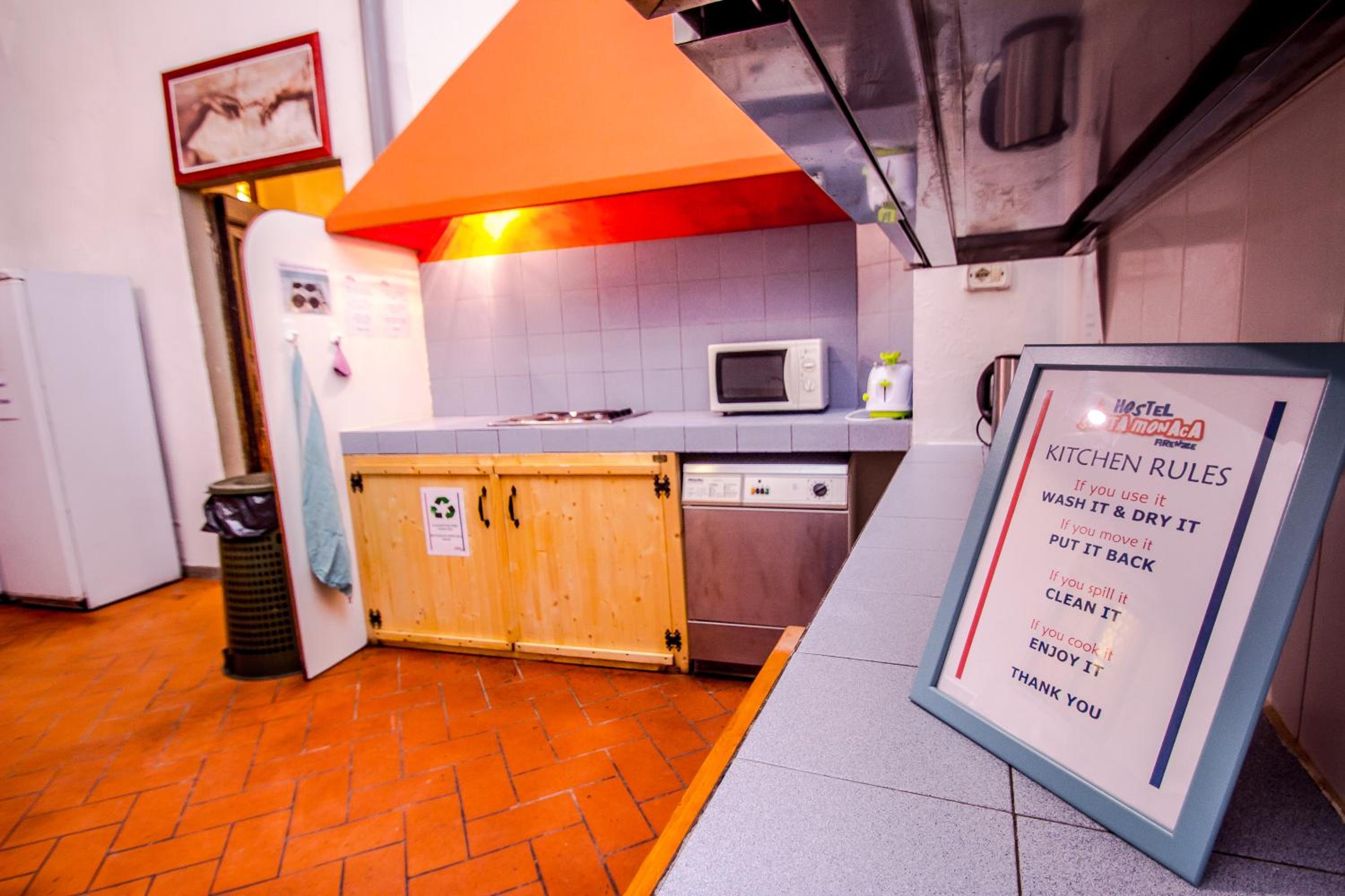 Hostel Santa Monaca