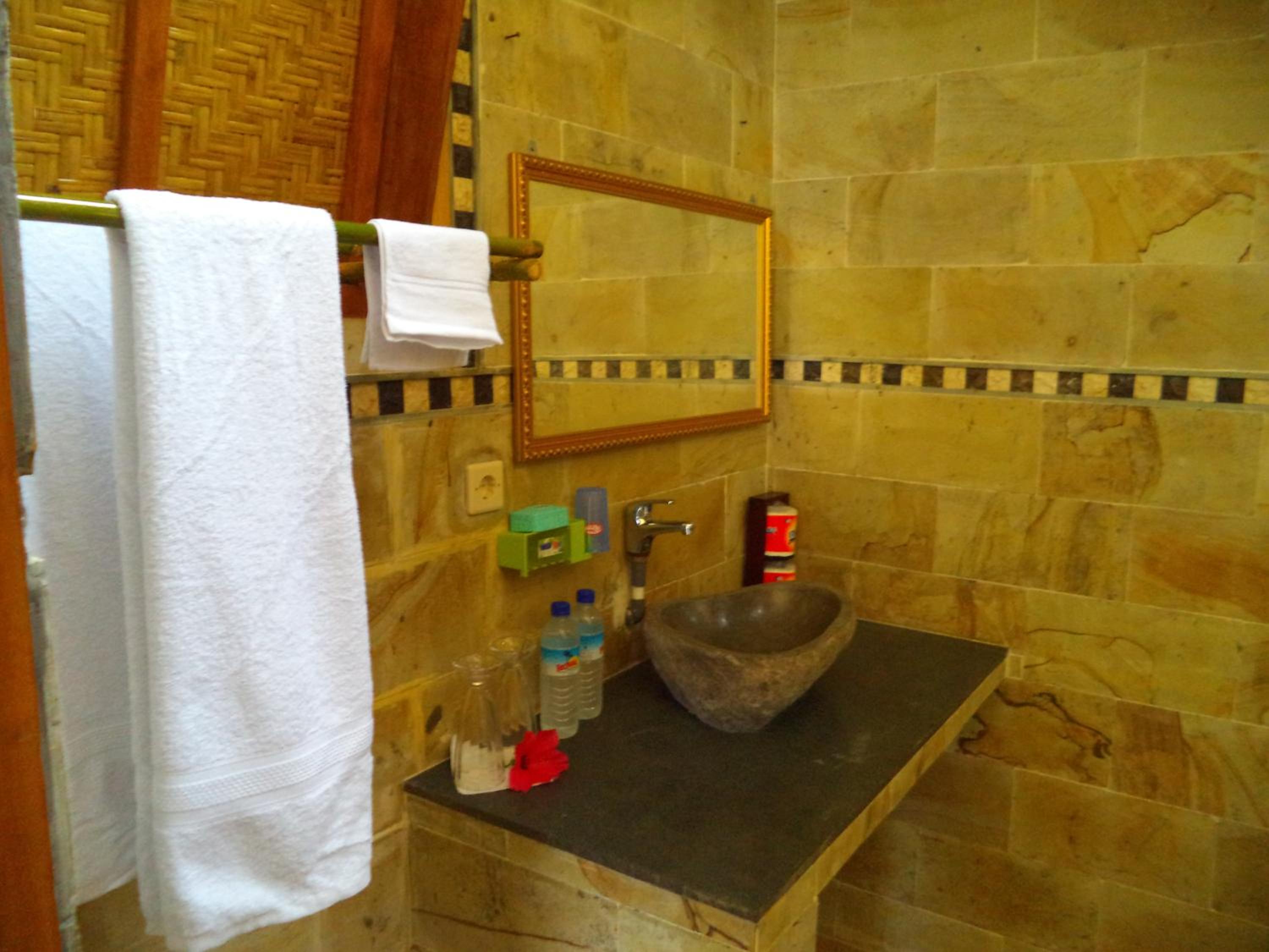 Photo 29