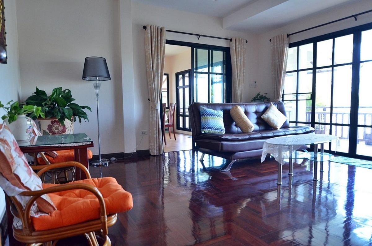 Rimtalay Angsila Guesthouse