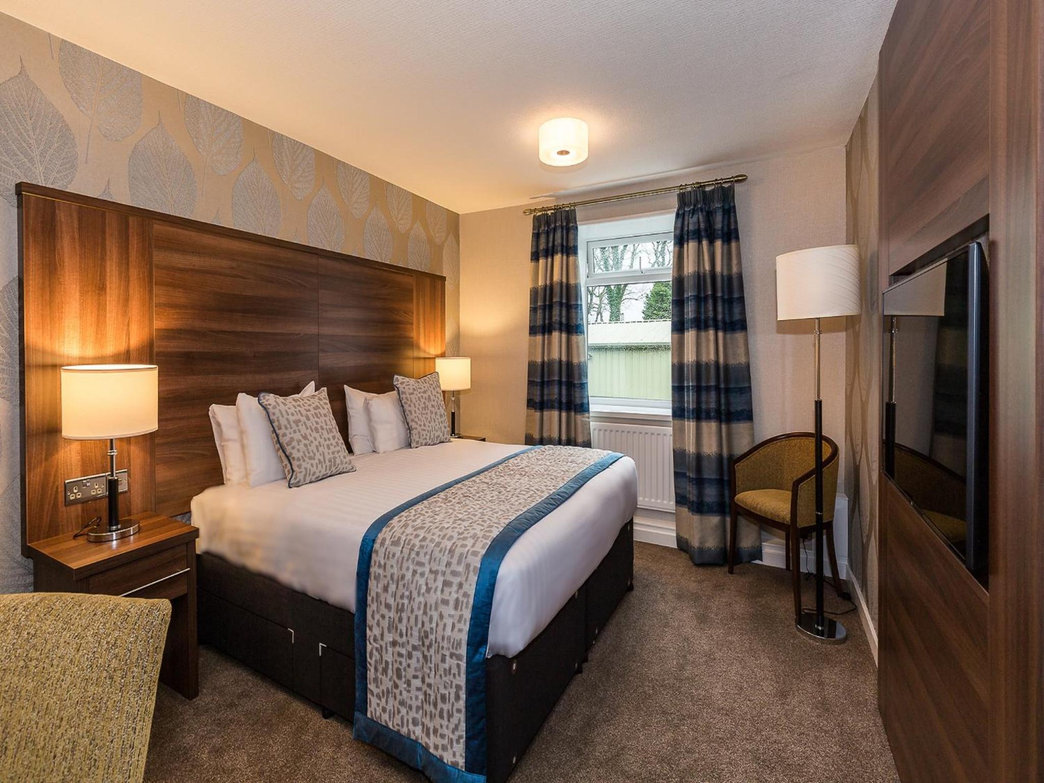The Melbreak Hotel