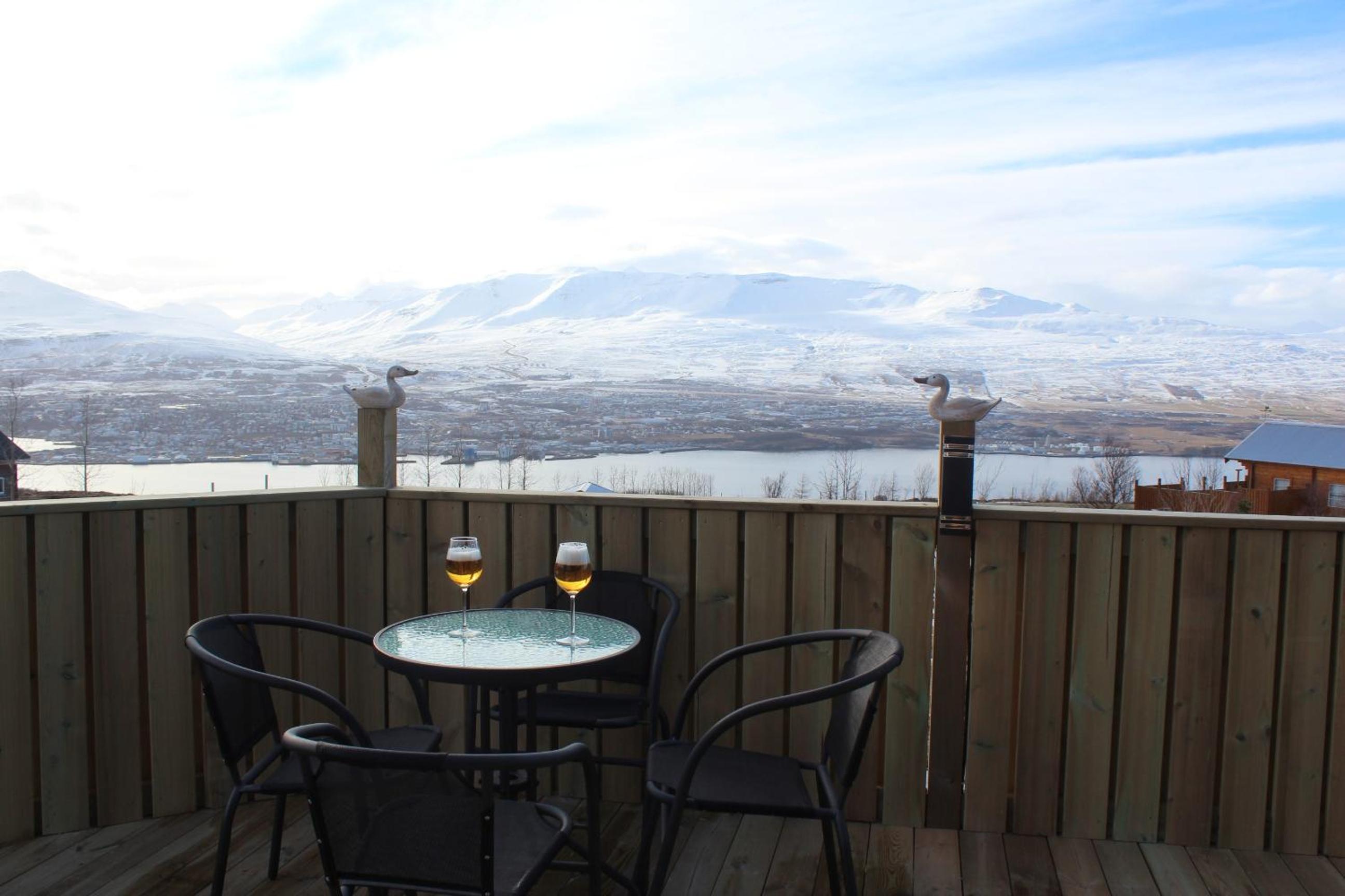 Akureyri Log Cabin