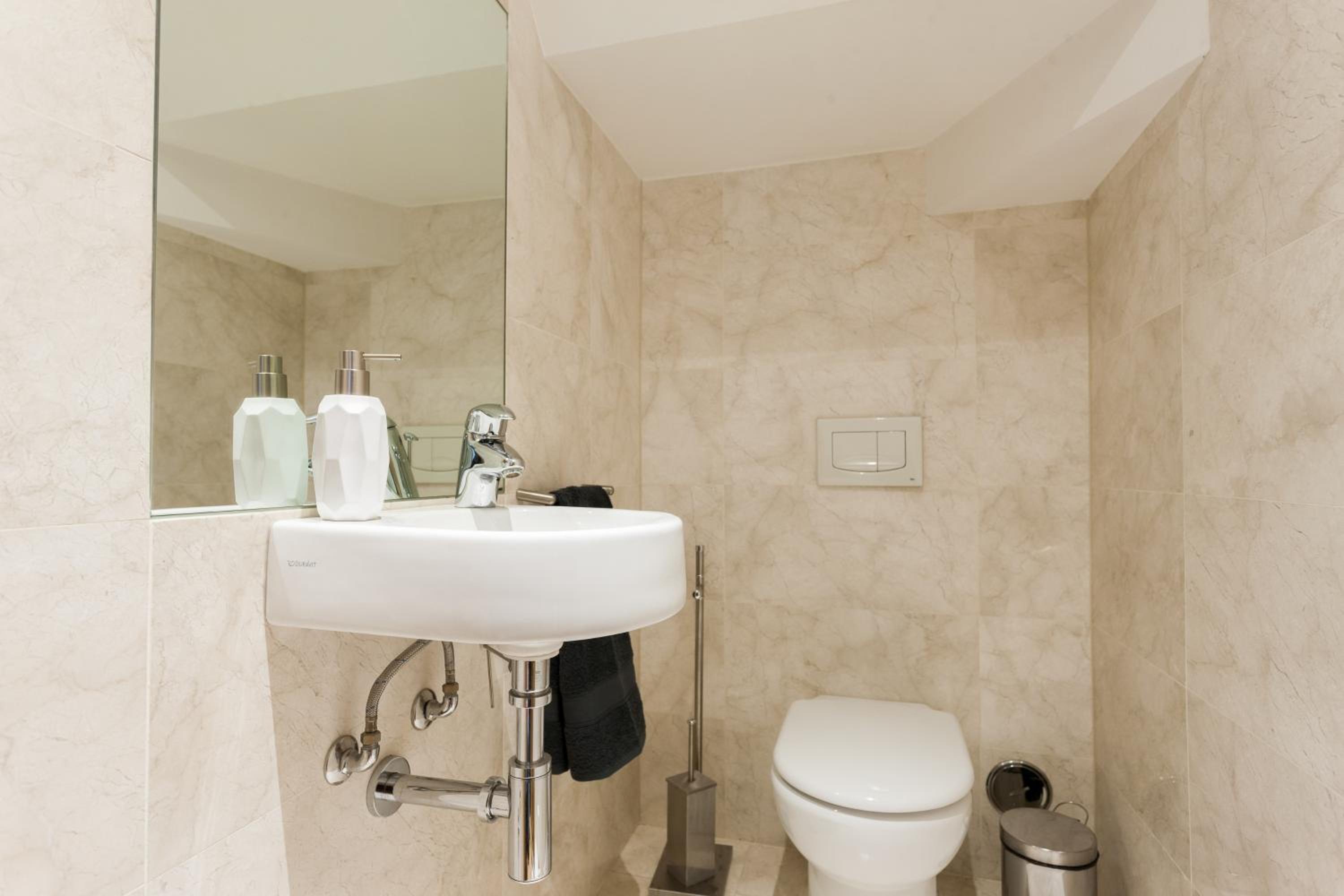 Your Lisbon Home Oriente