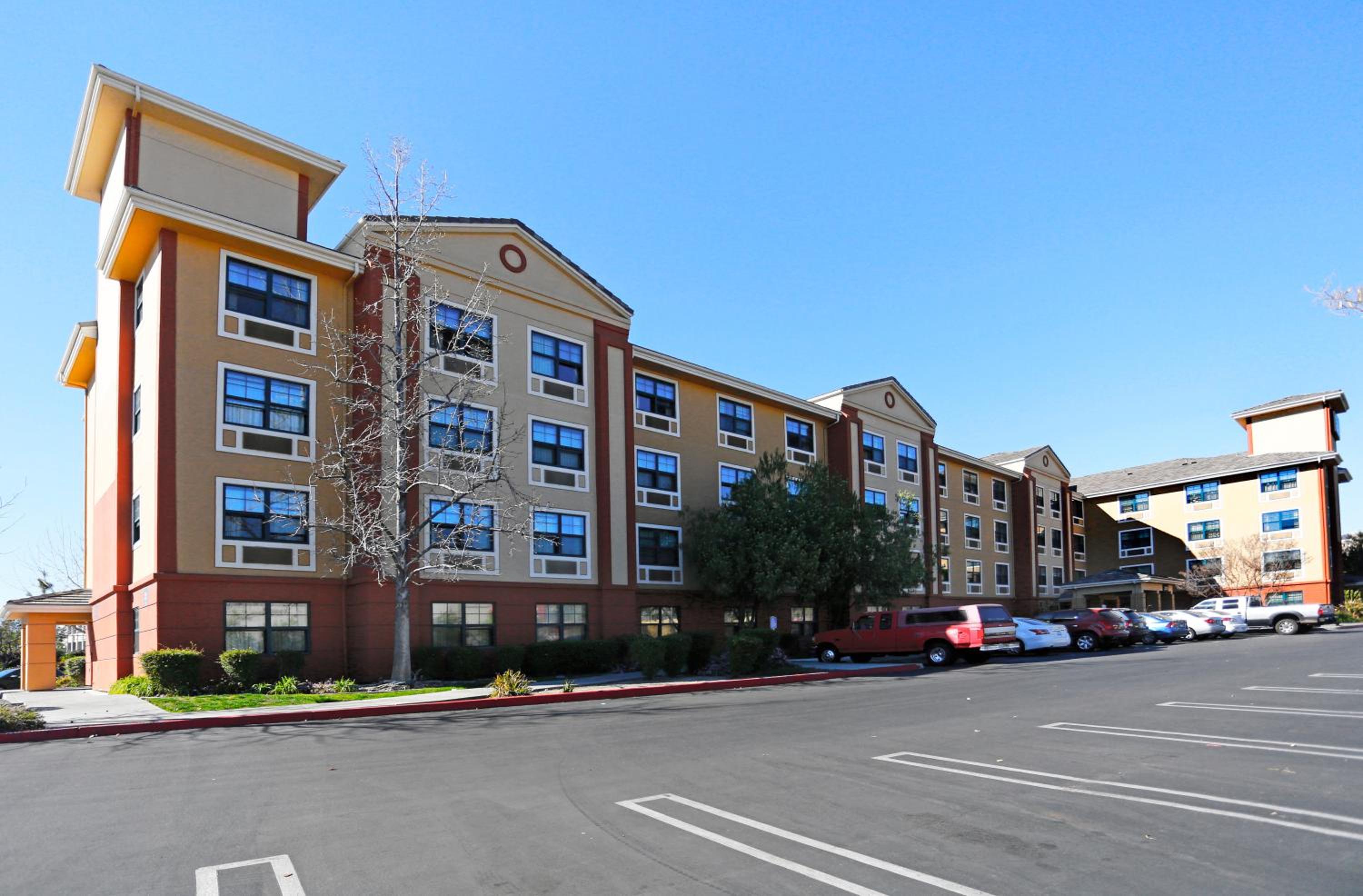Burbank Vacations - Extended Stay America Suites - Los Angeles - Burbank Airport - Property Image 14