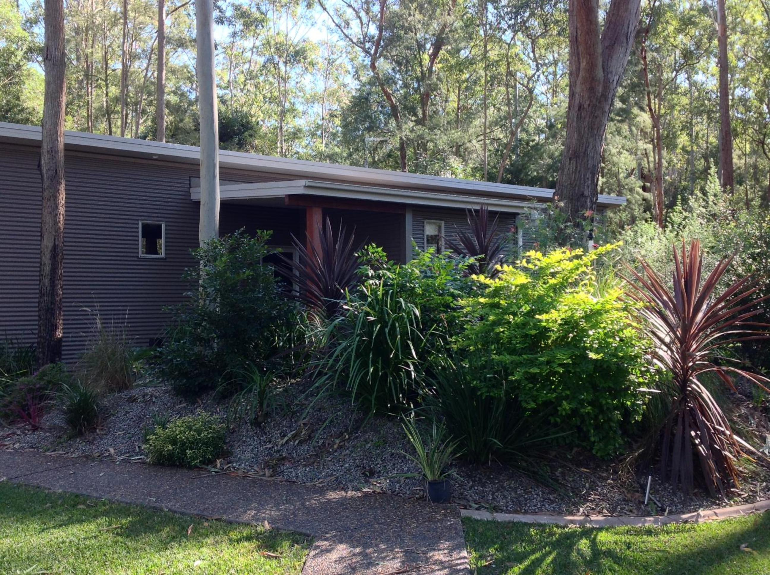 Mistinthegumtrees Eco Luxury Cabins