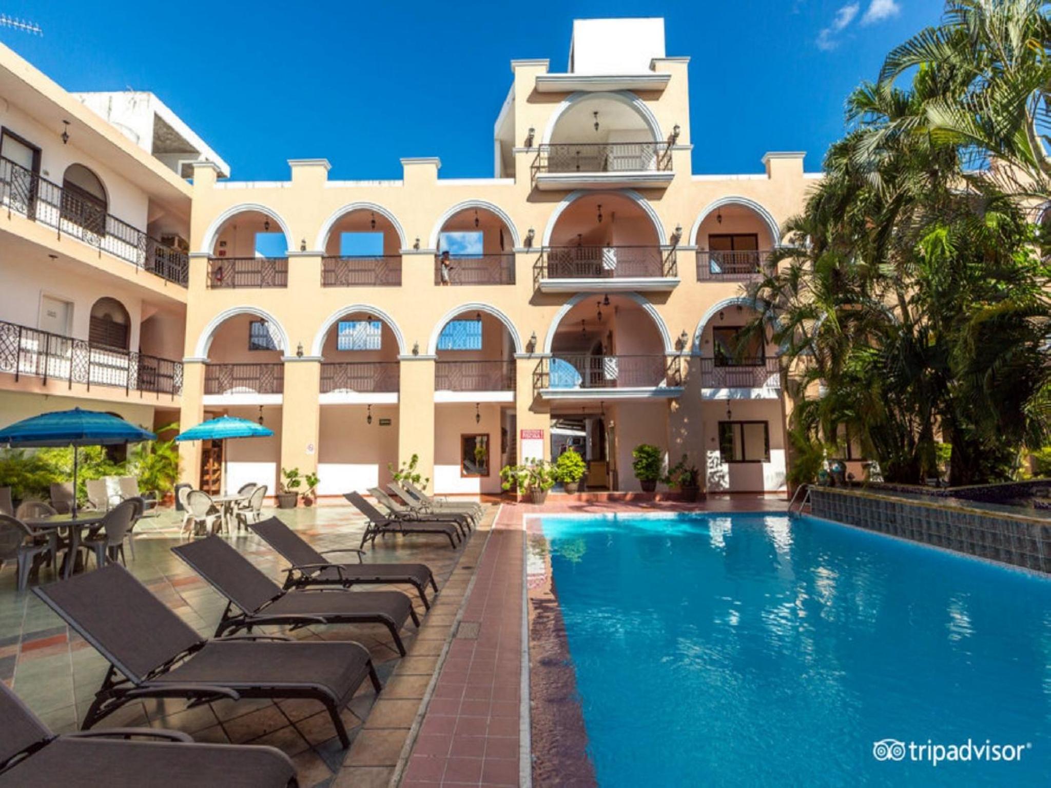 Hotel Doralba Inn - Image 1