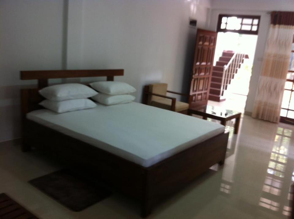Gem Field Rest view 5