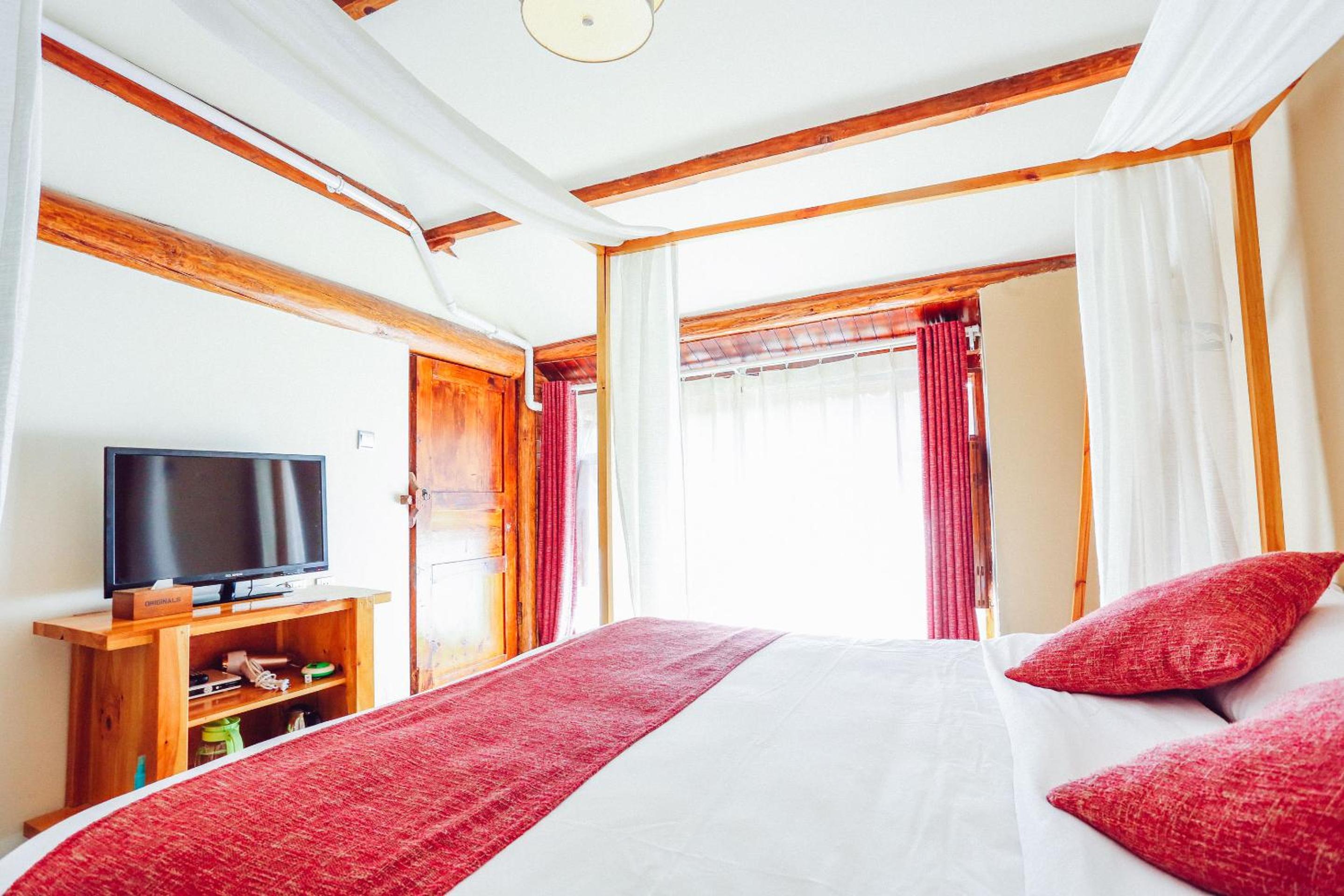 Cabin 7 Inn