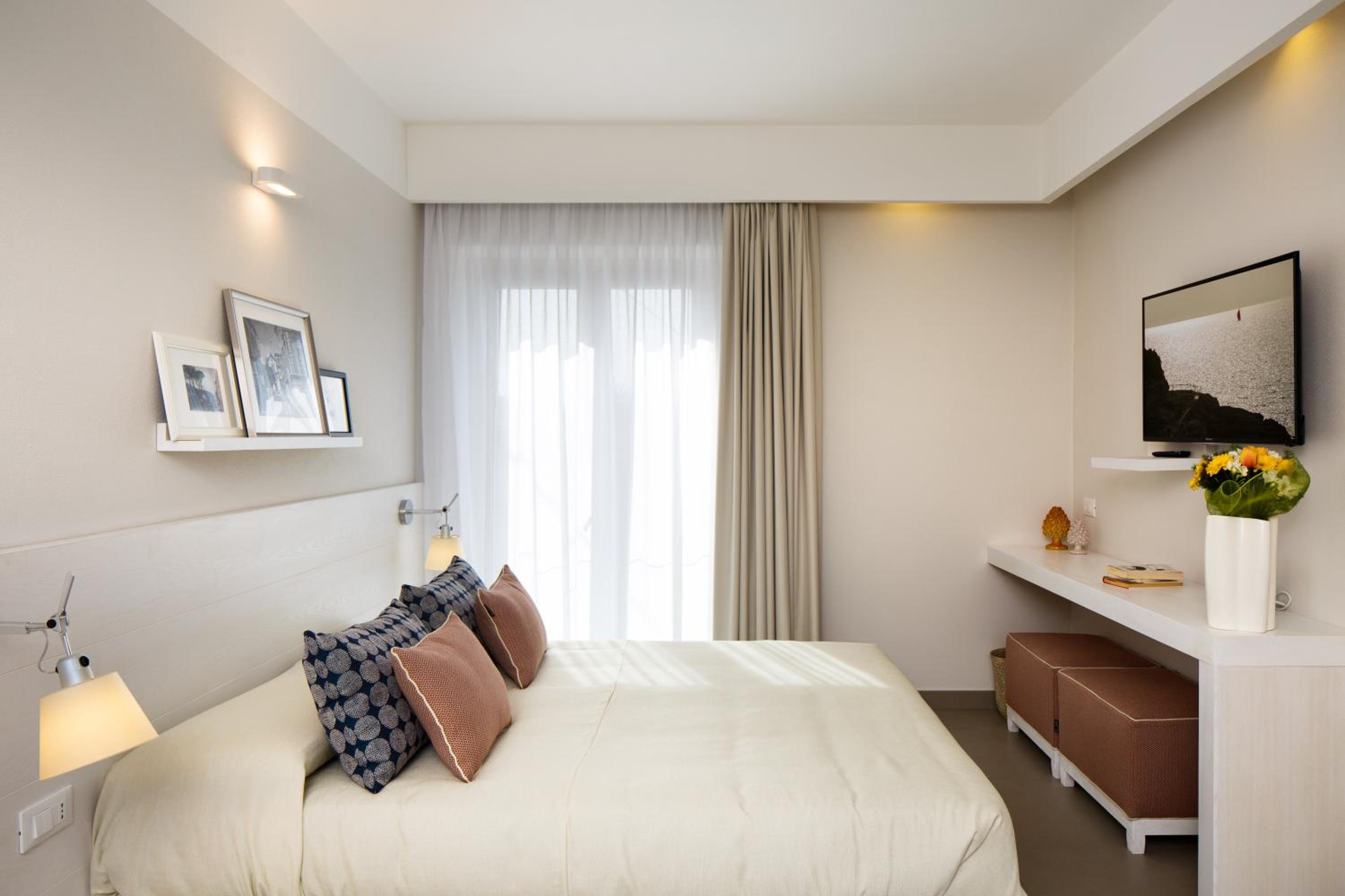 MelRose Relais