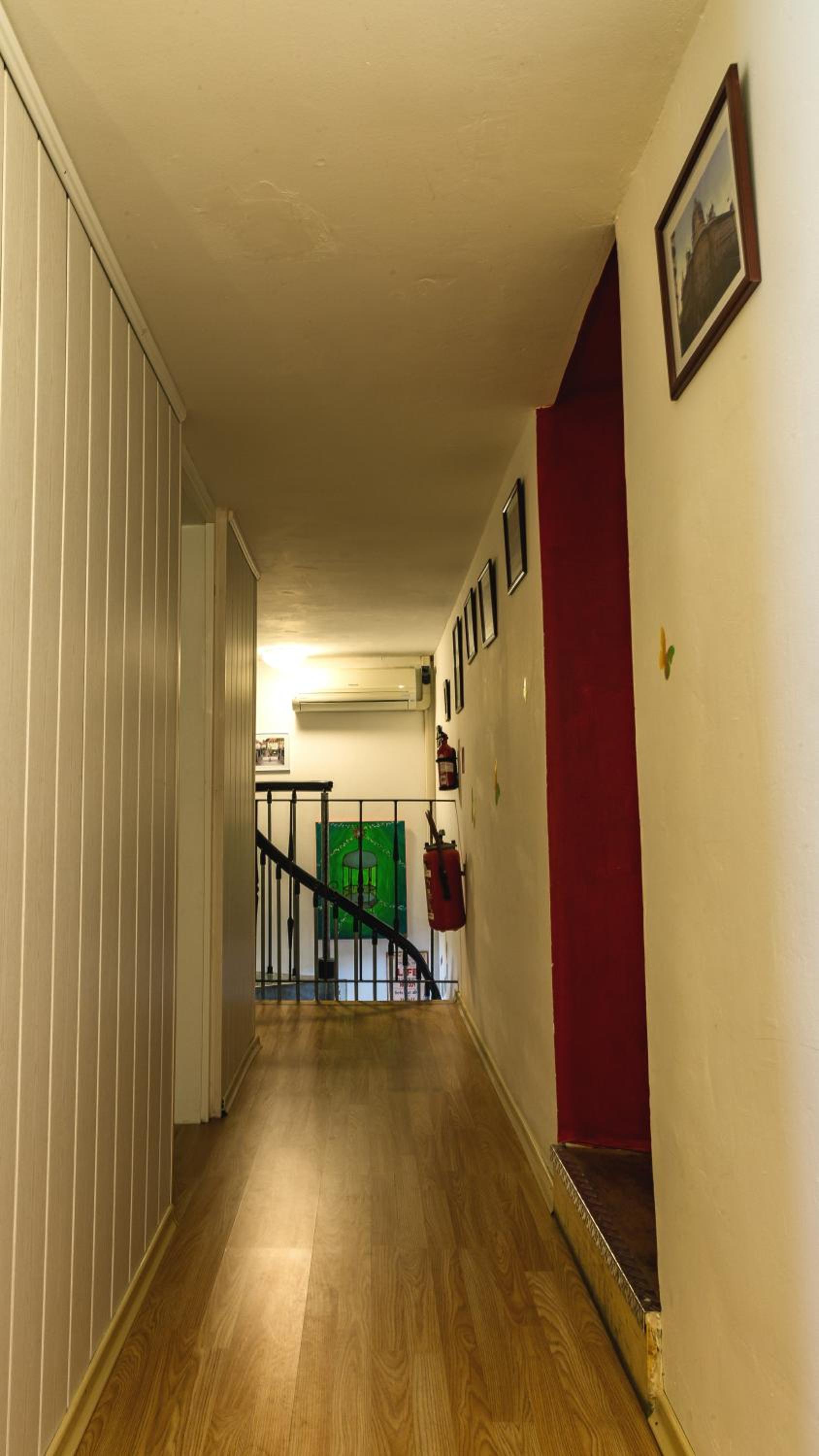 Hostel 24