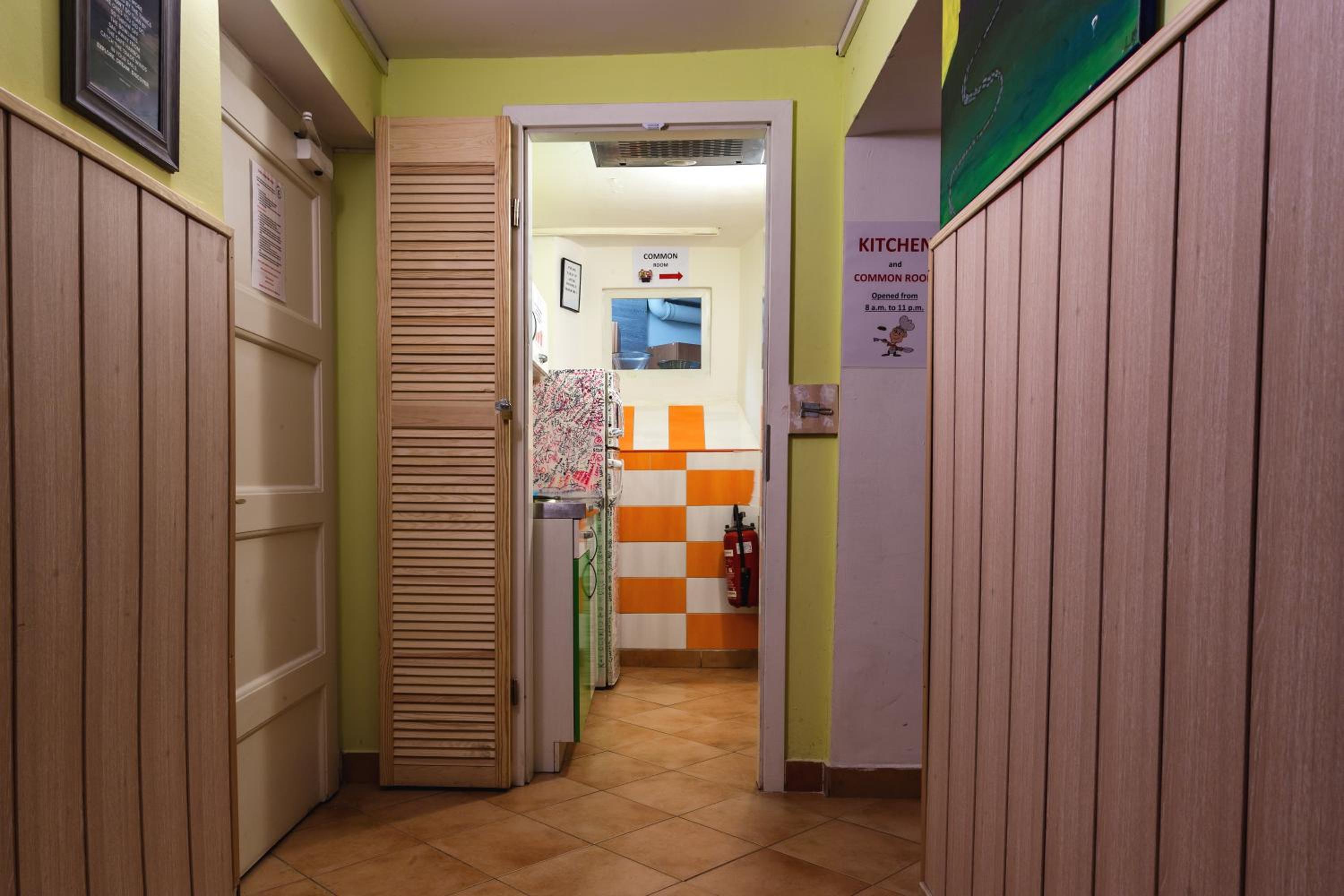 Hostel 24