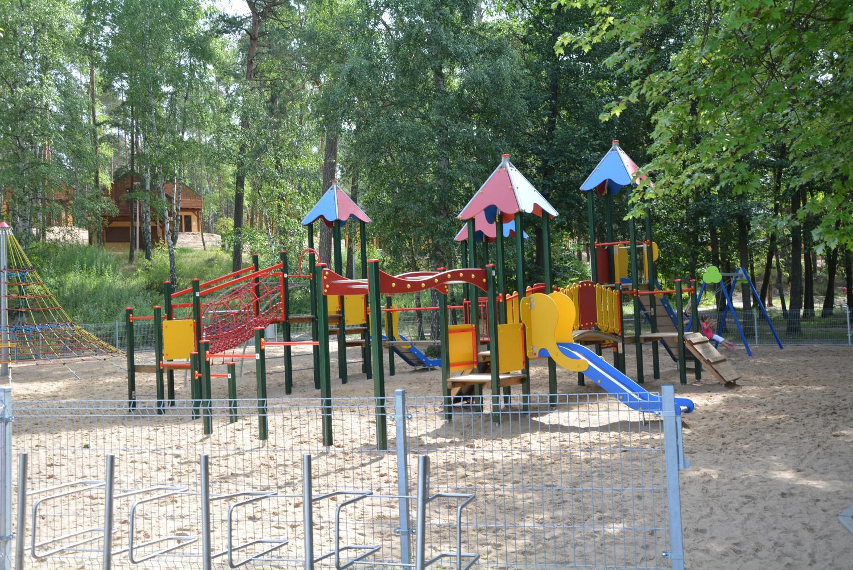 Photo 10