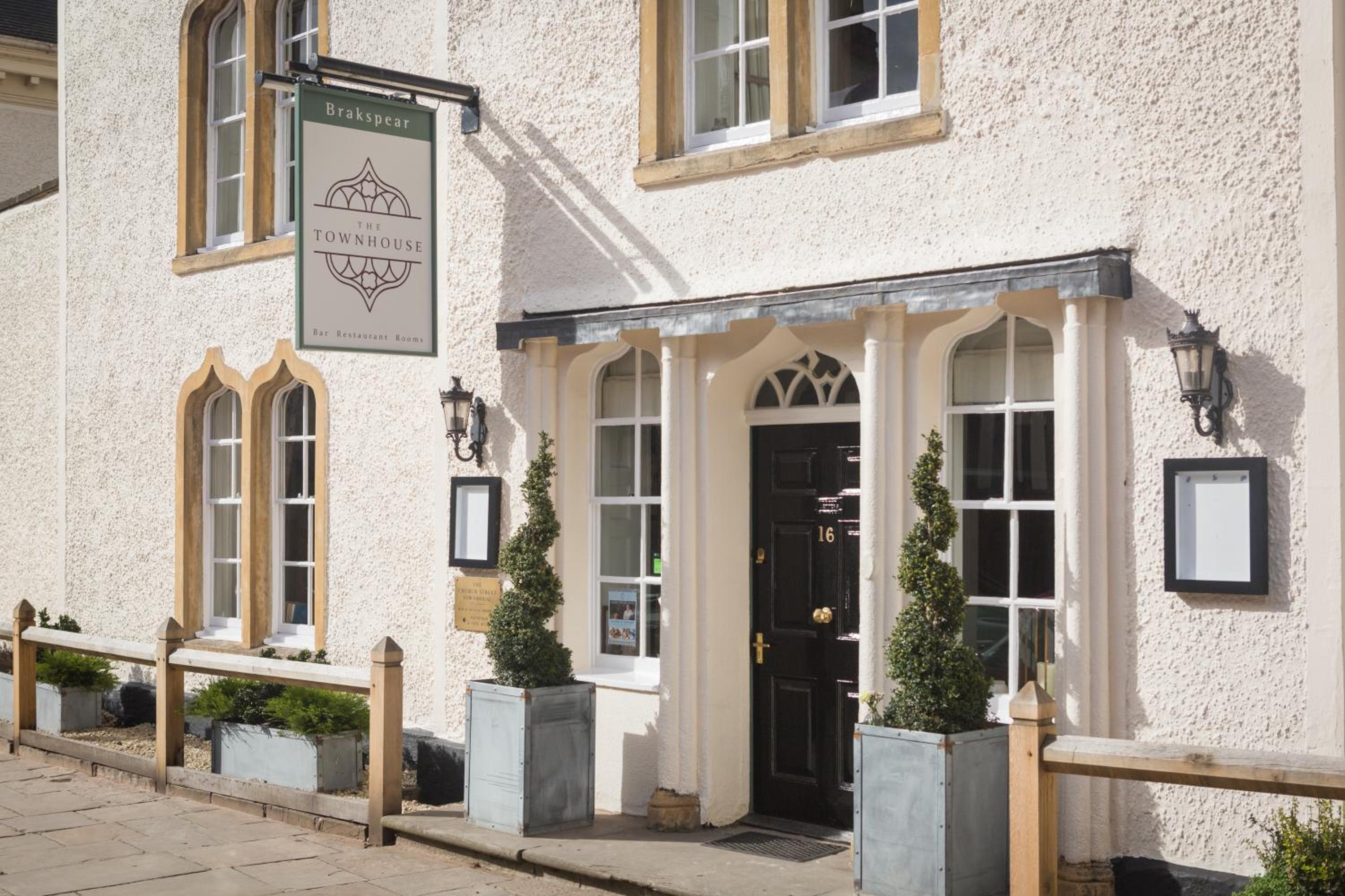 Hotel The Townhouse - Image 1