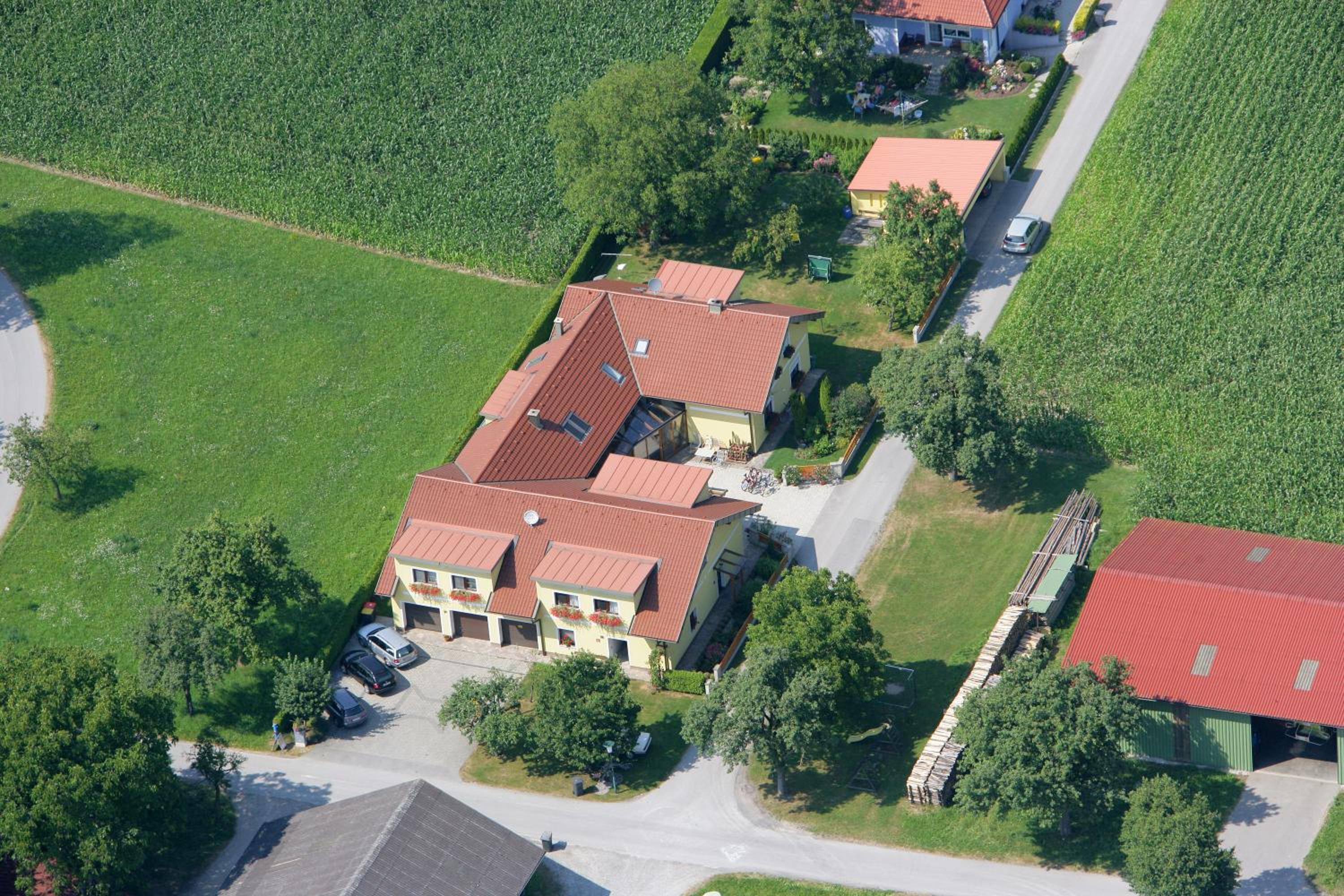 Privatzimmer und Ferienwohnungen Leeb