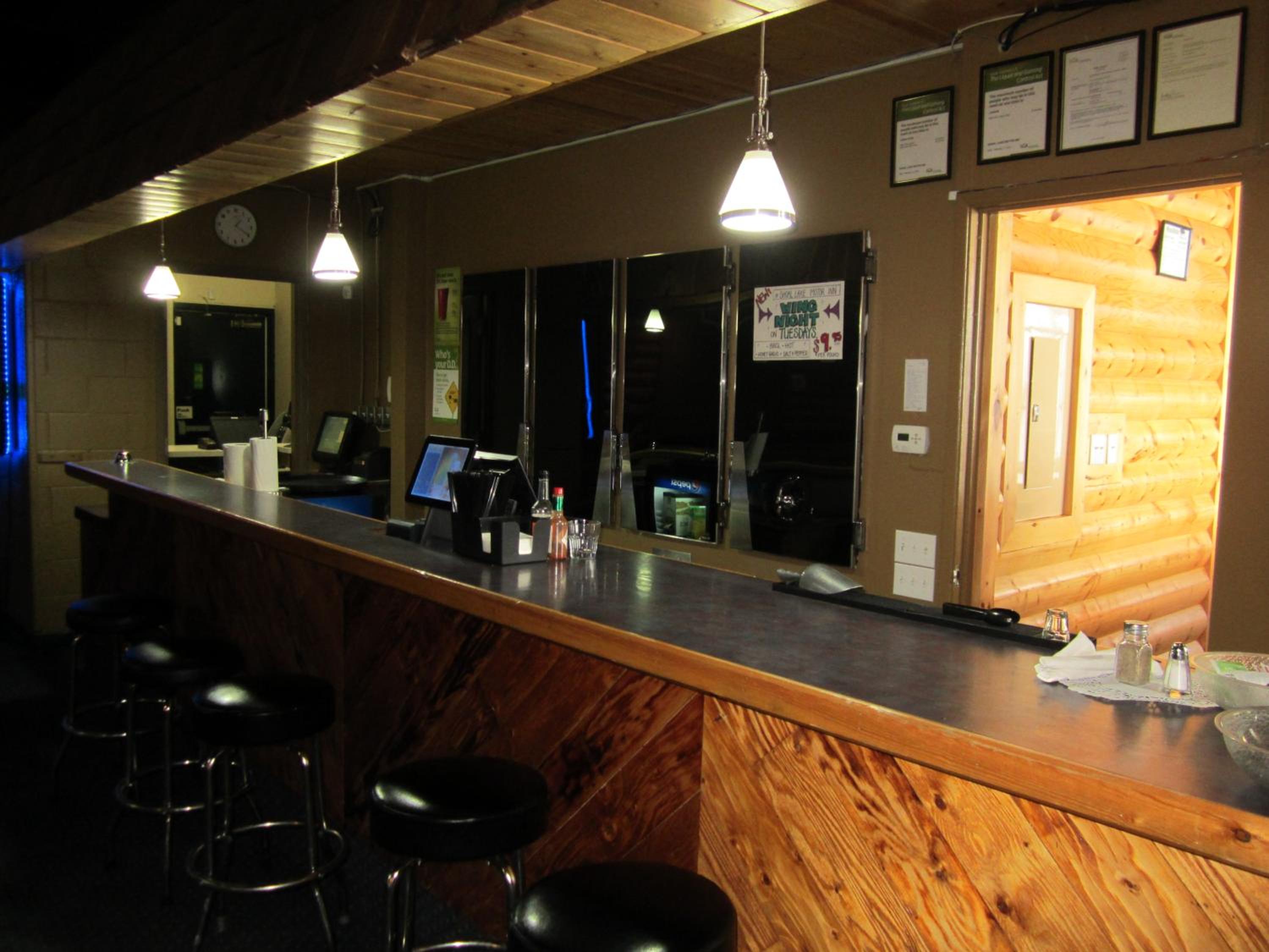 Shoal Lake Motor Inn view 3