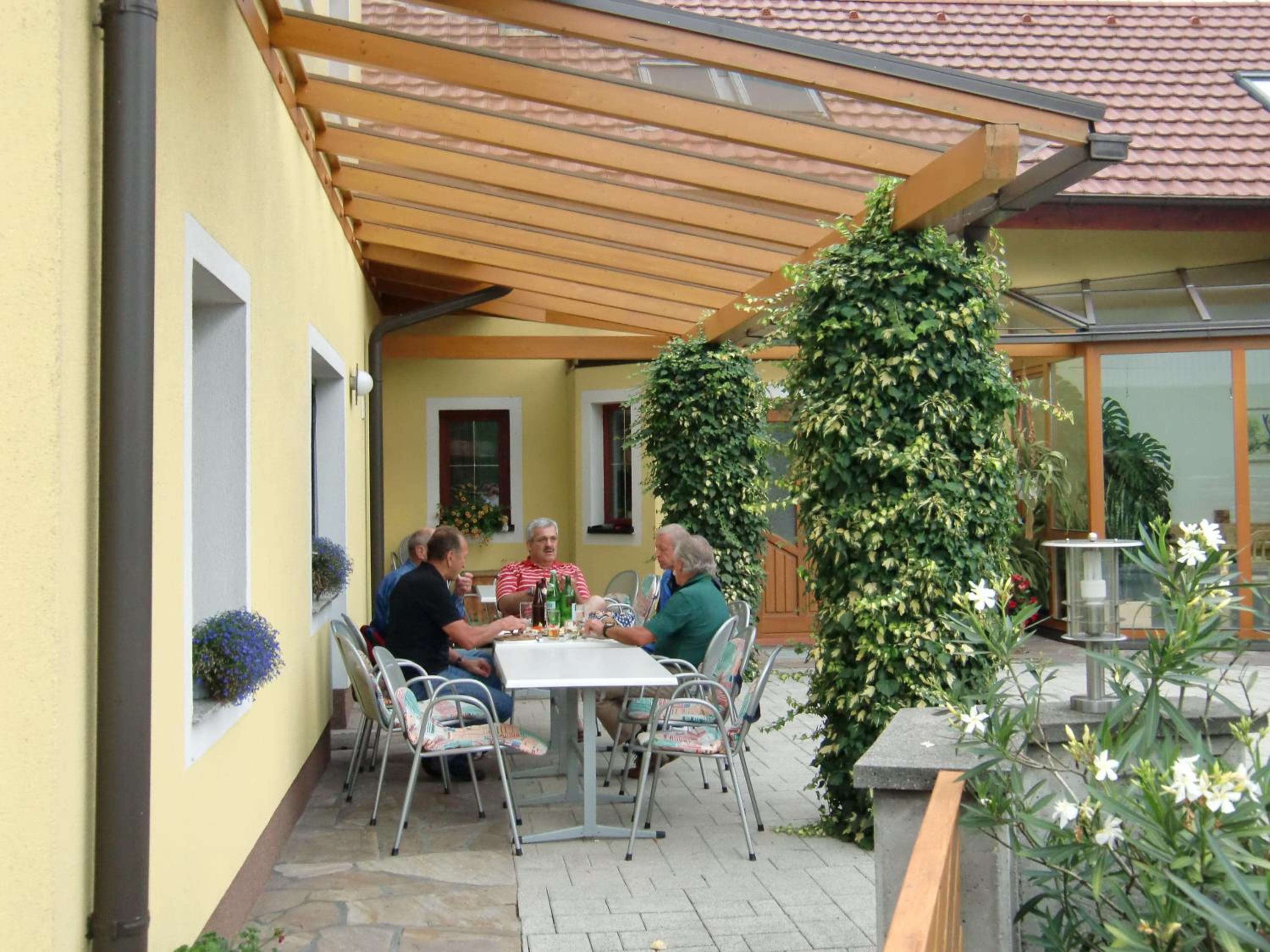 Privatzimmer und Ferienwohnungen Leeb